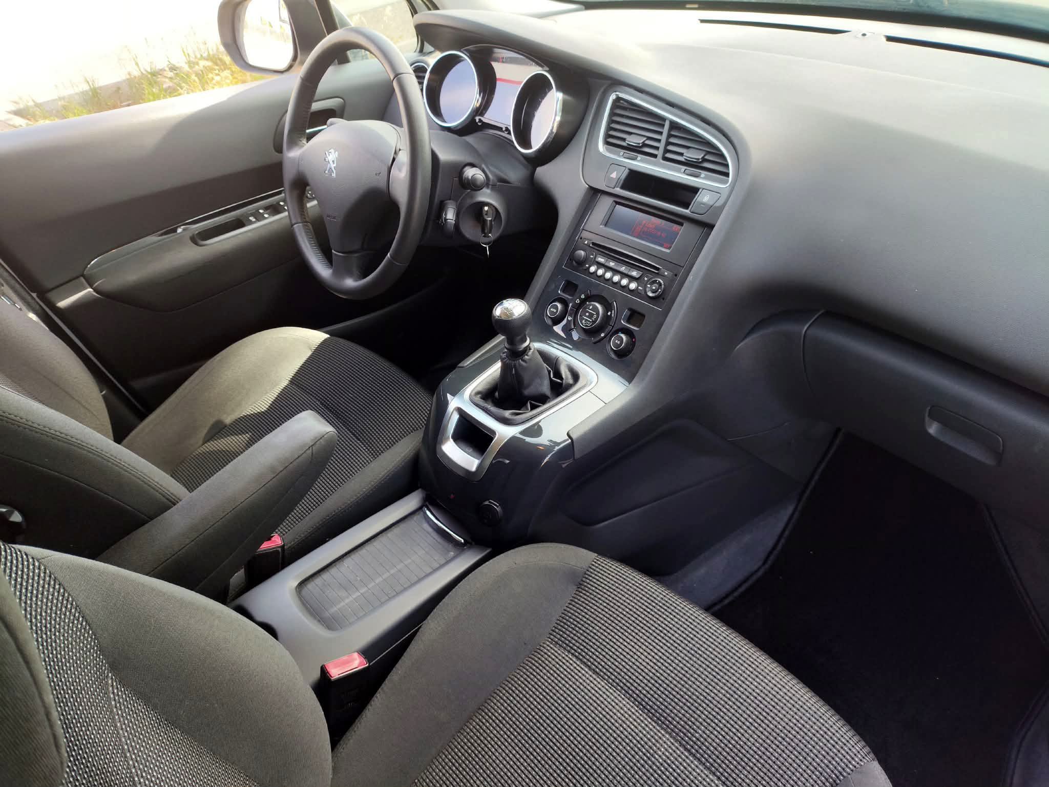 Peugeot 5008 med Babysete