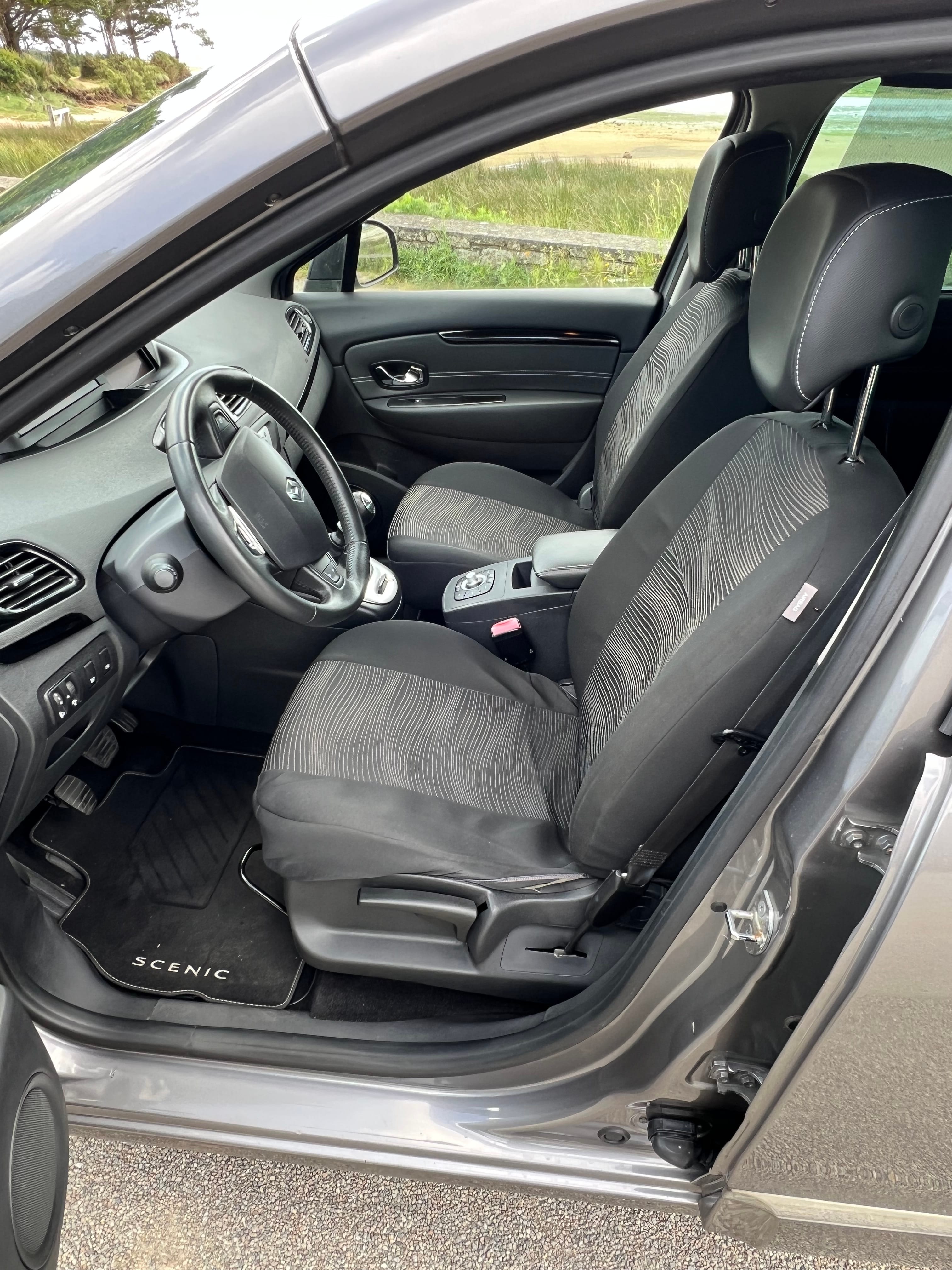 Renault Scenic 1.5 DCI avec GPS