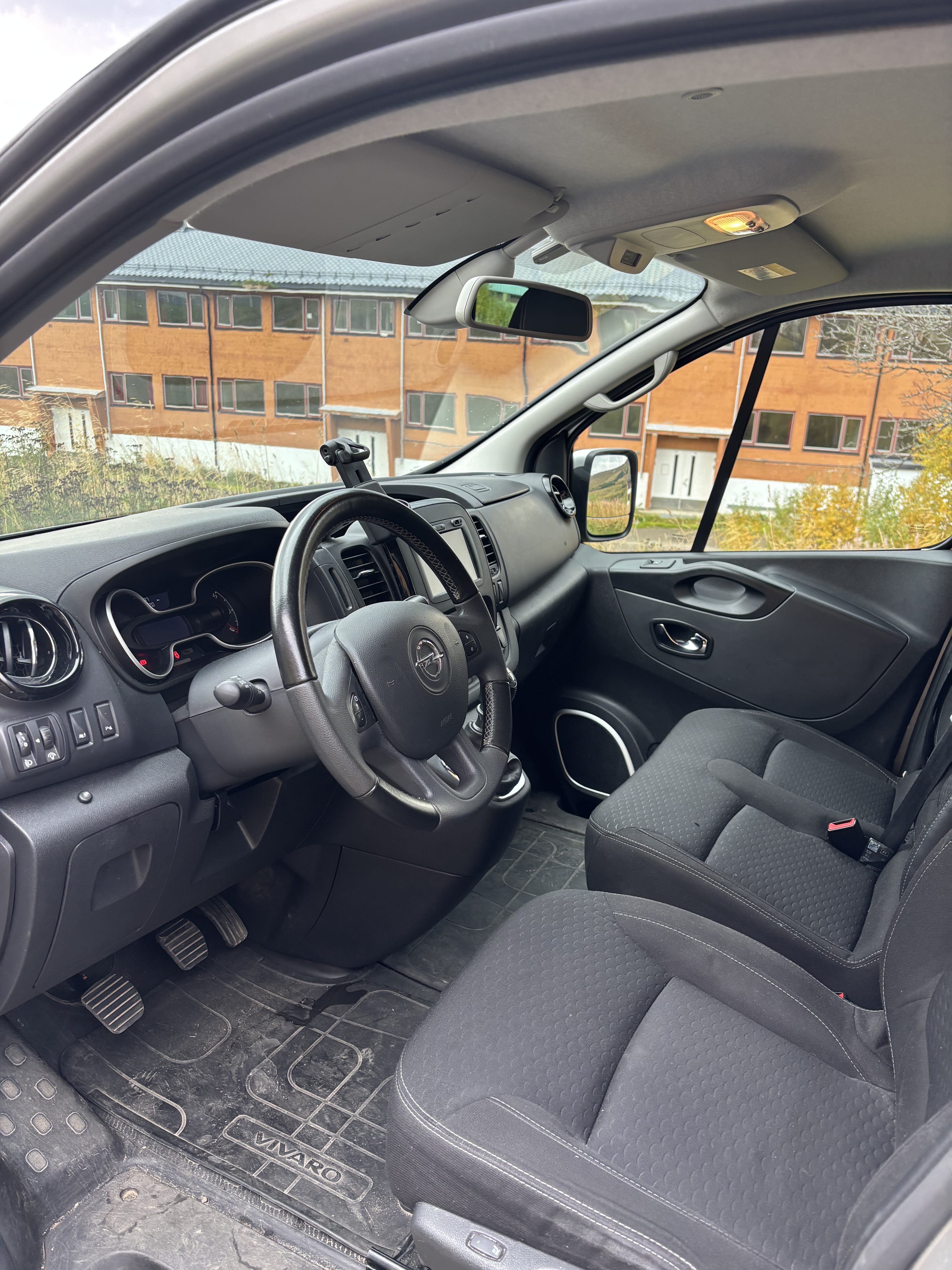 Opel Vivaro med Bluetooth audio