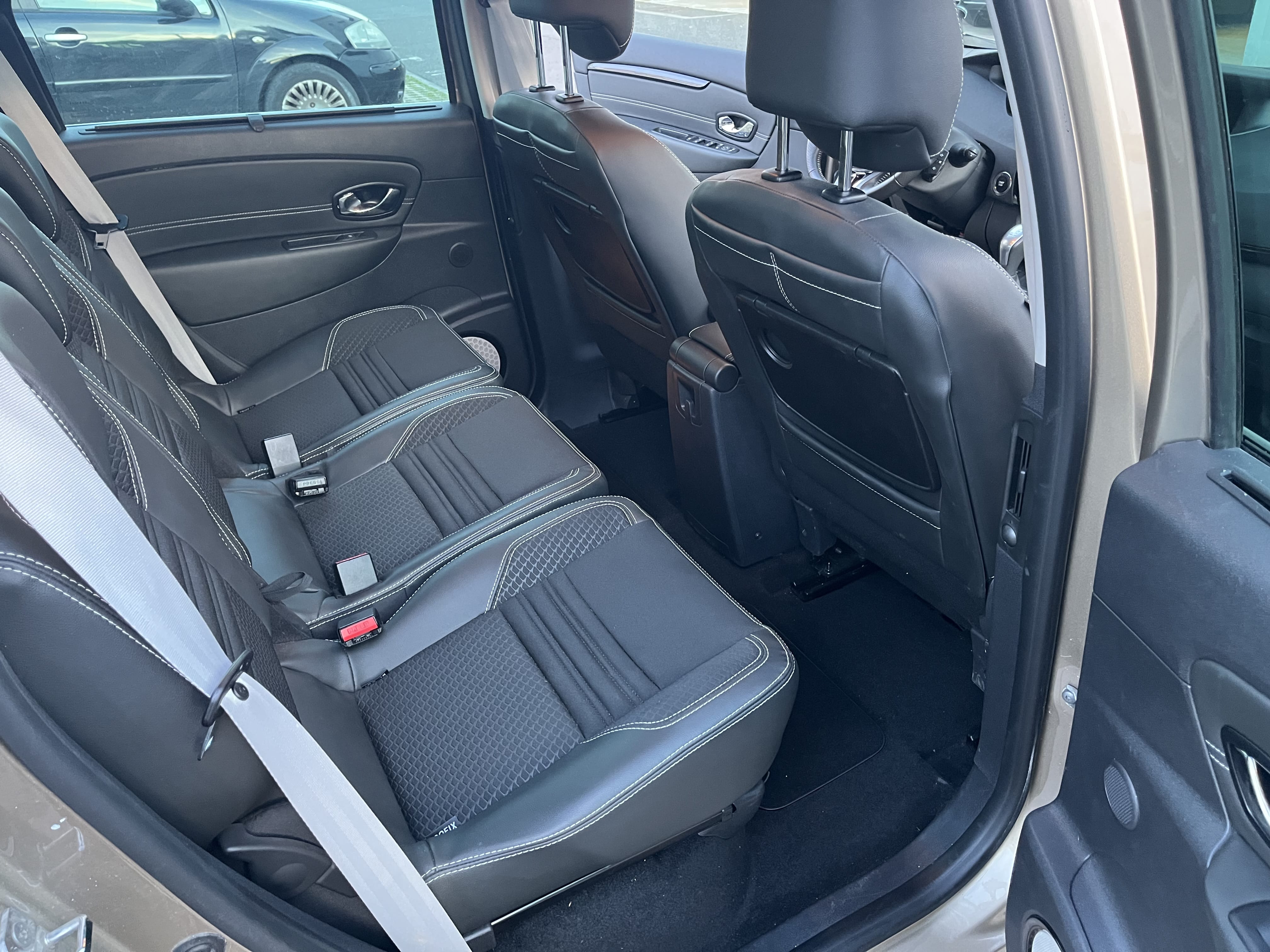 Renault Scenic avec Autoradio