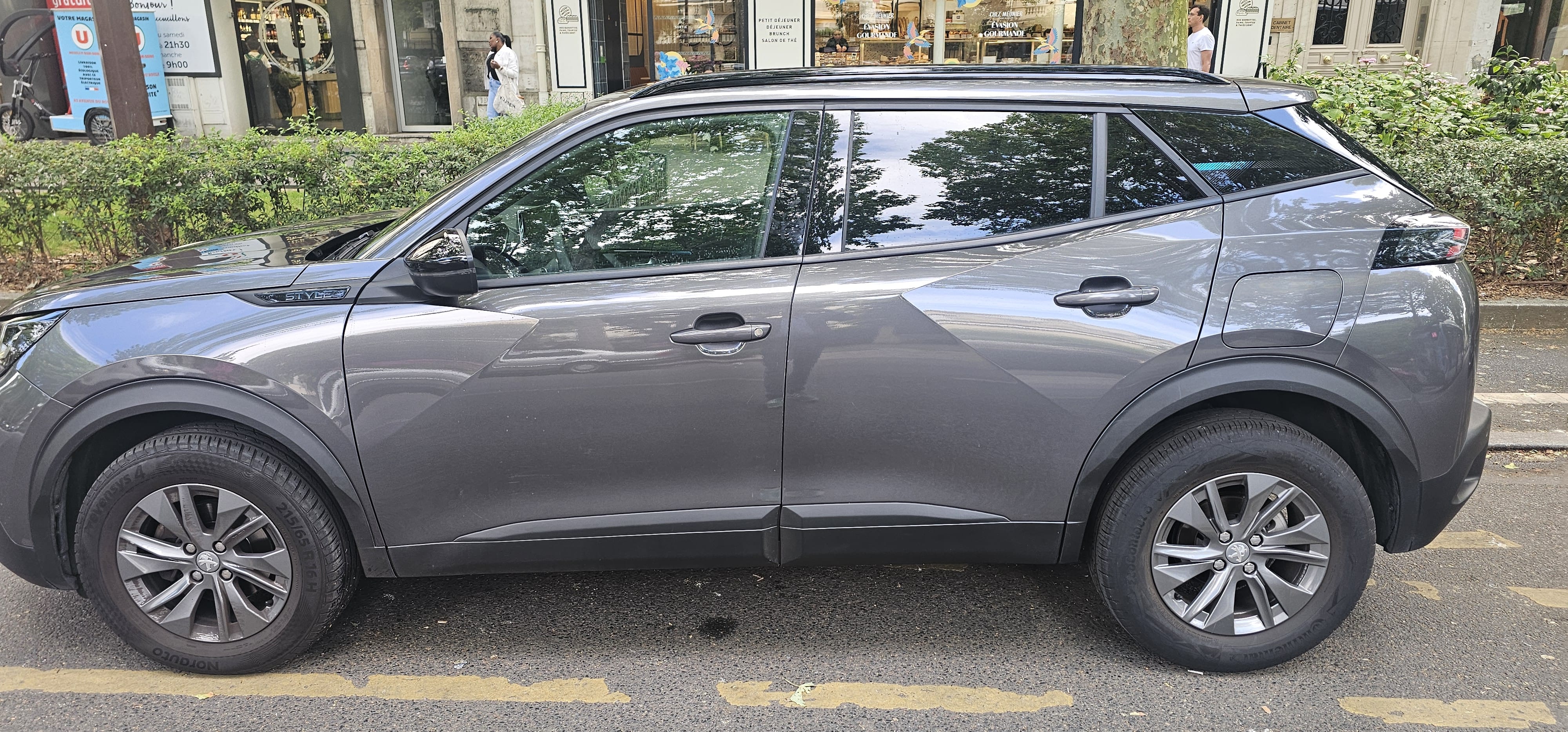 Peugeot 2008 avec Climatisation