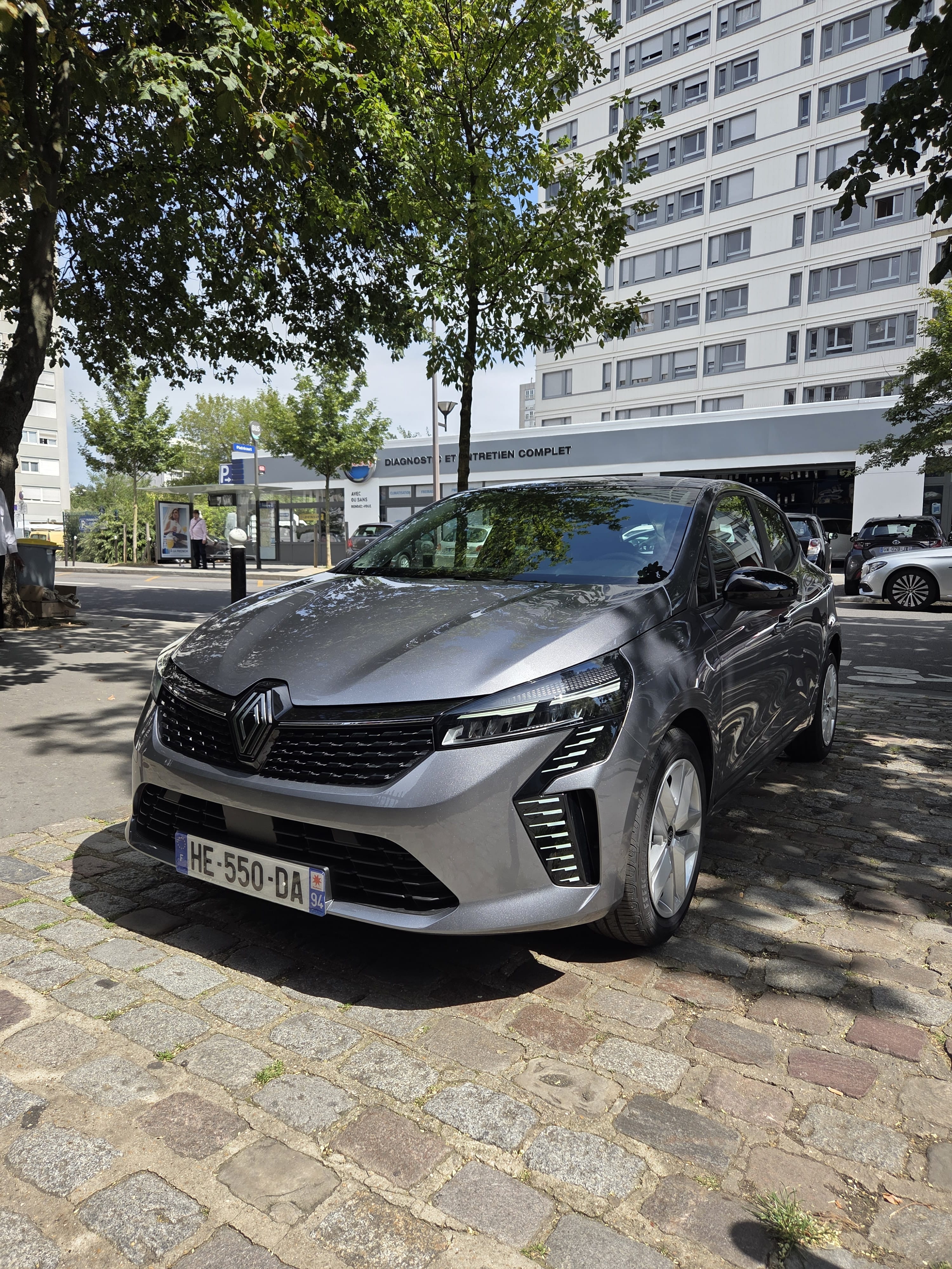 Renault Clio, 2025, Essence 95