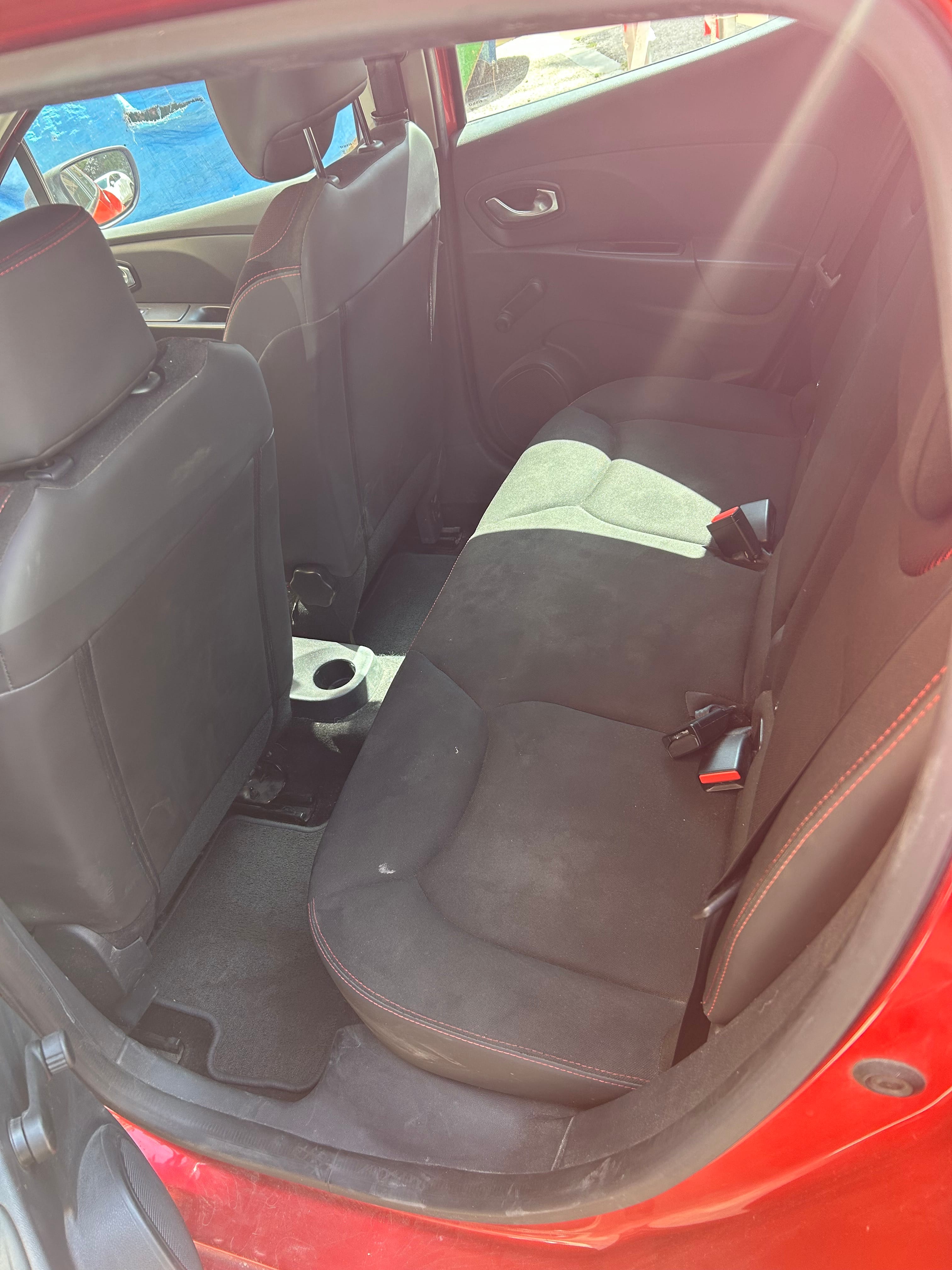 Renault Clio con Puertos de carga USB