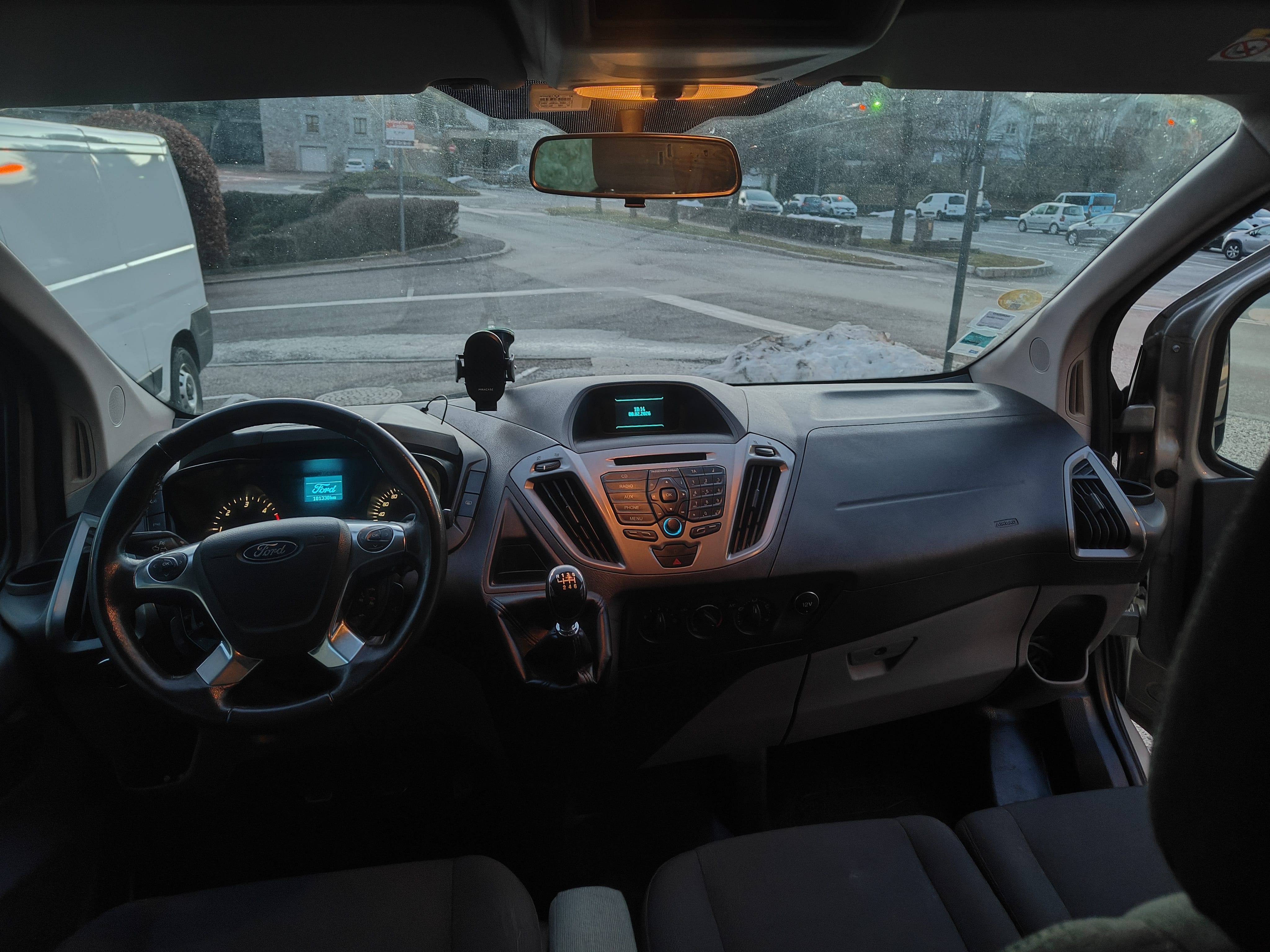 Ford Tourneo Custom avec Pneus neige