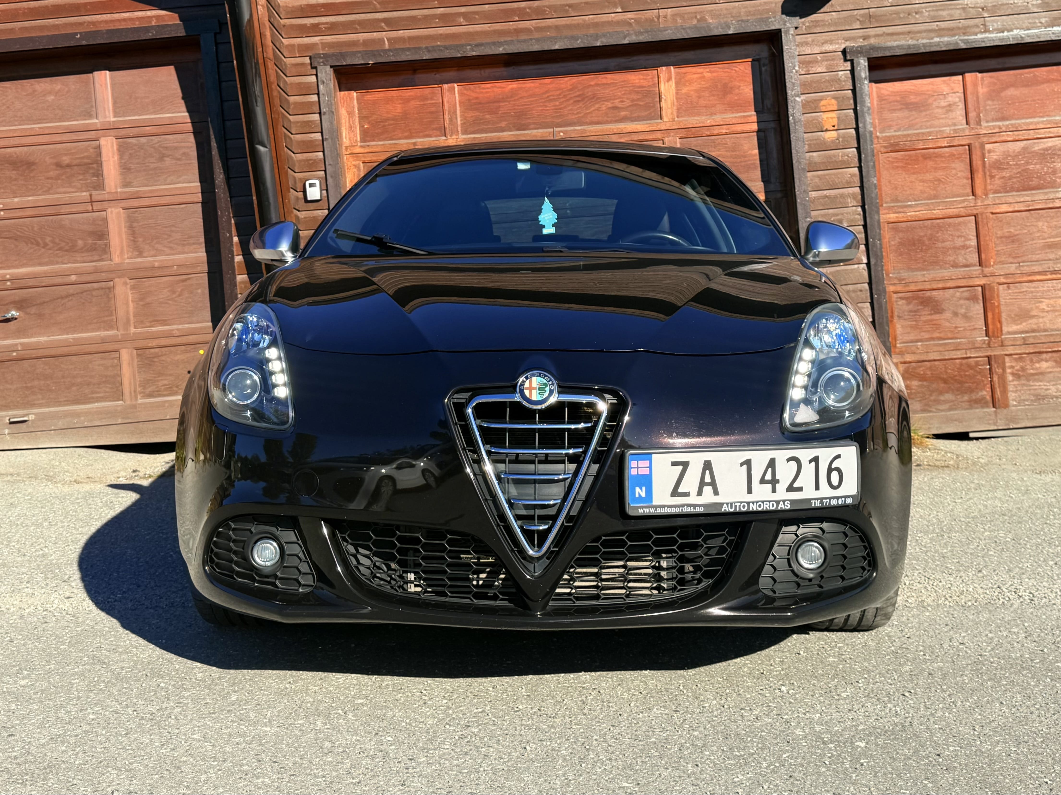 Alfa-Romeo Giulietta mit USB-Ladeanschlüsse