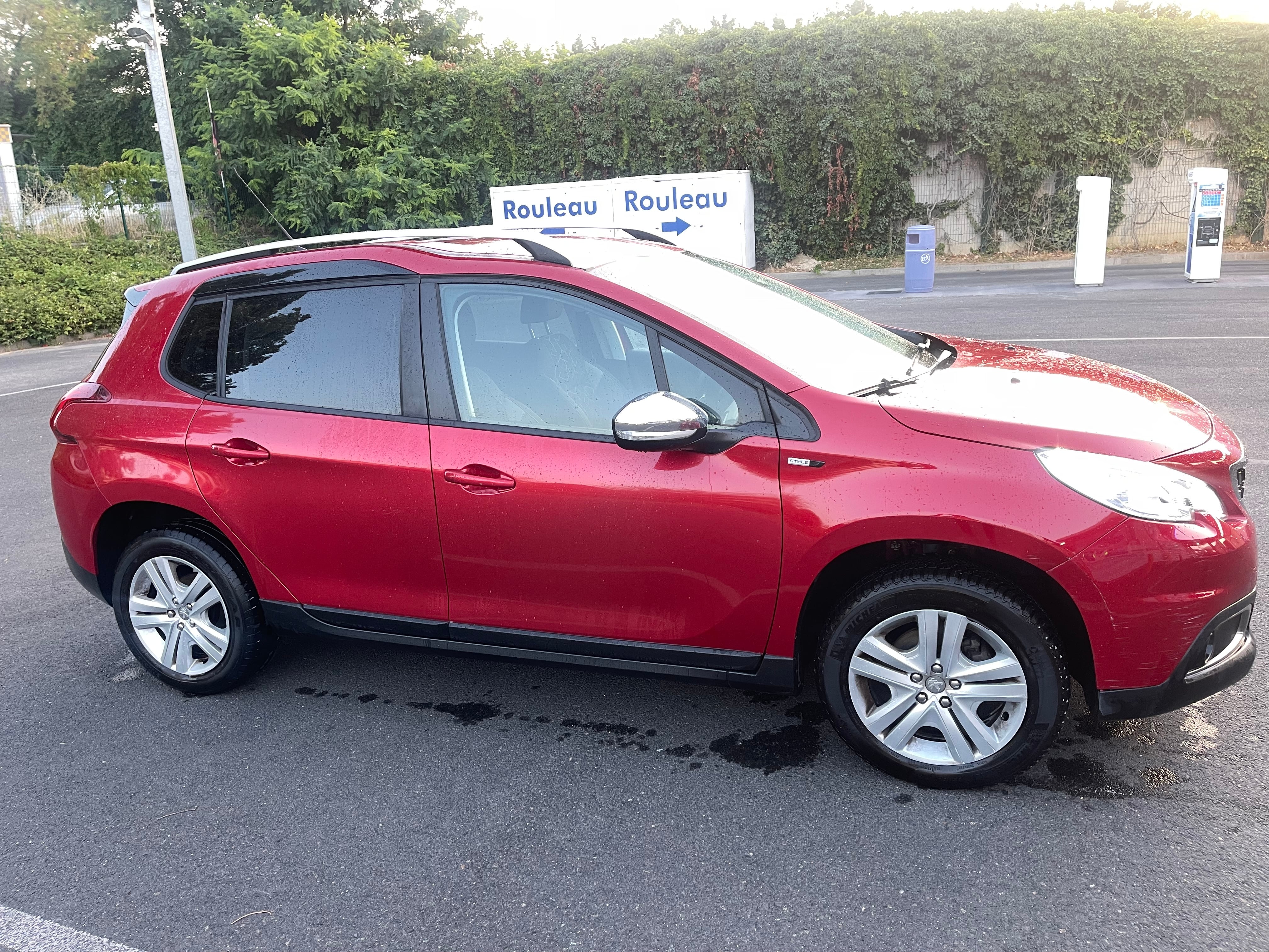 Peugeot 2008, 2016, Essence 95