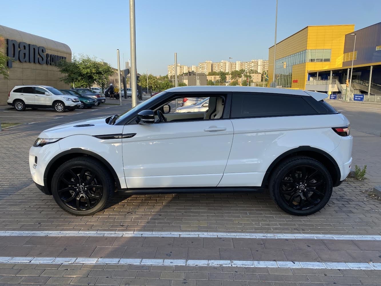 Land-Rover Range Rover Evoque Coupé 240 CV Gasolina con Aire acondicionado