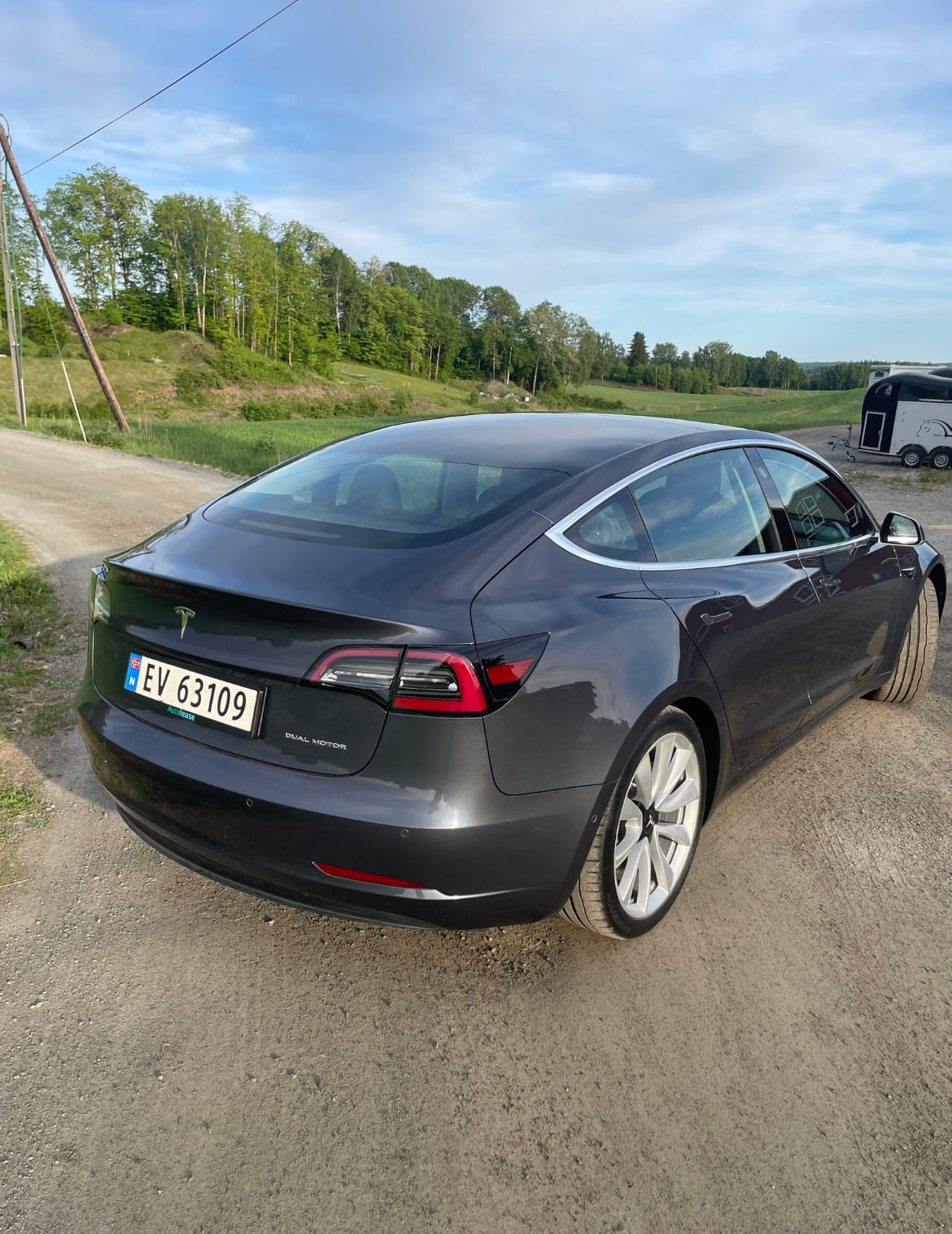 Tesla Model 3 Long Range med Aircondition