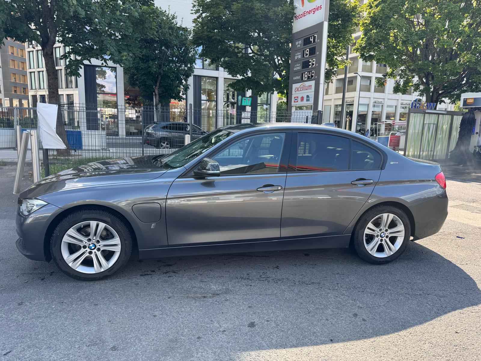 BMW Série 3 avec Climatisation