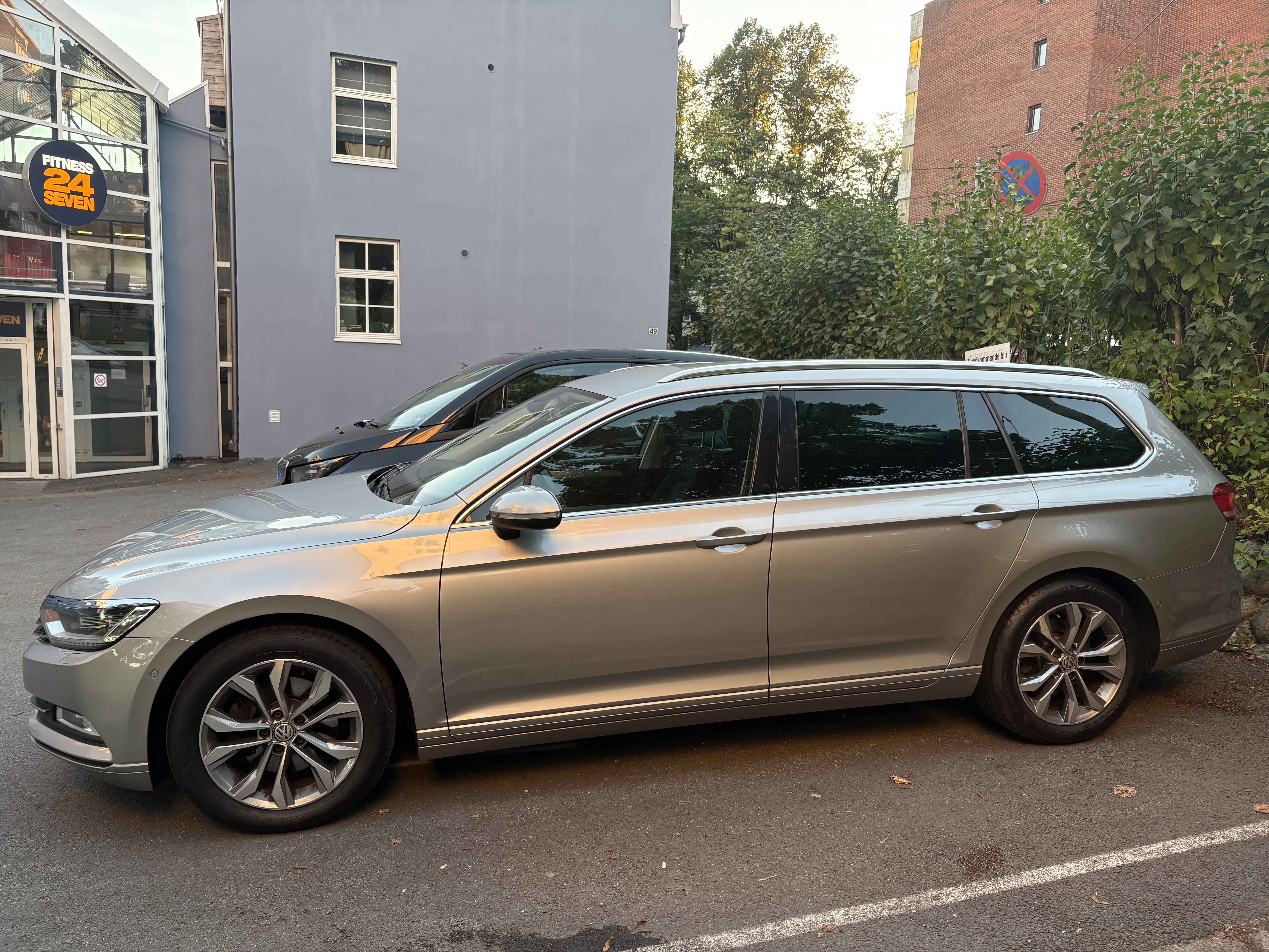 Volkswagen Passat Automat with Air conditioning