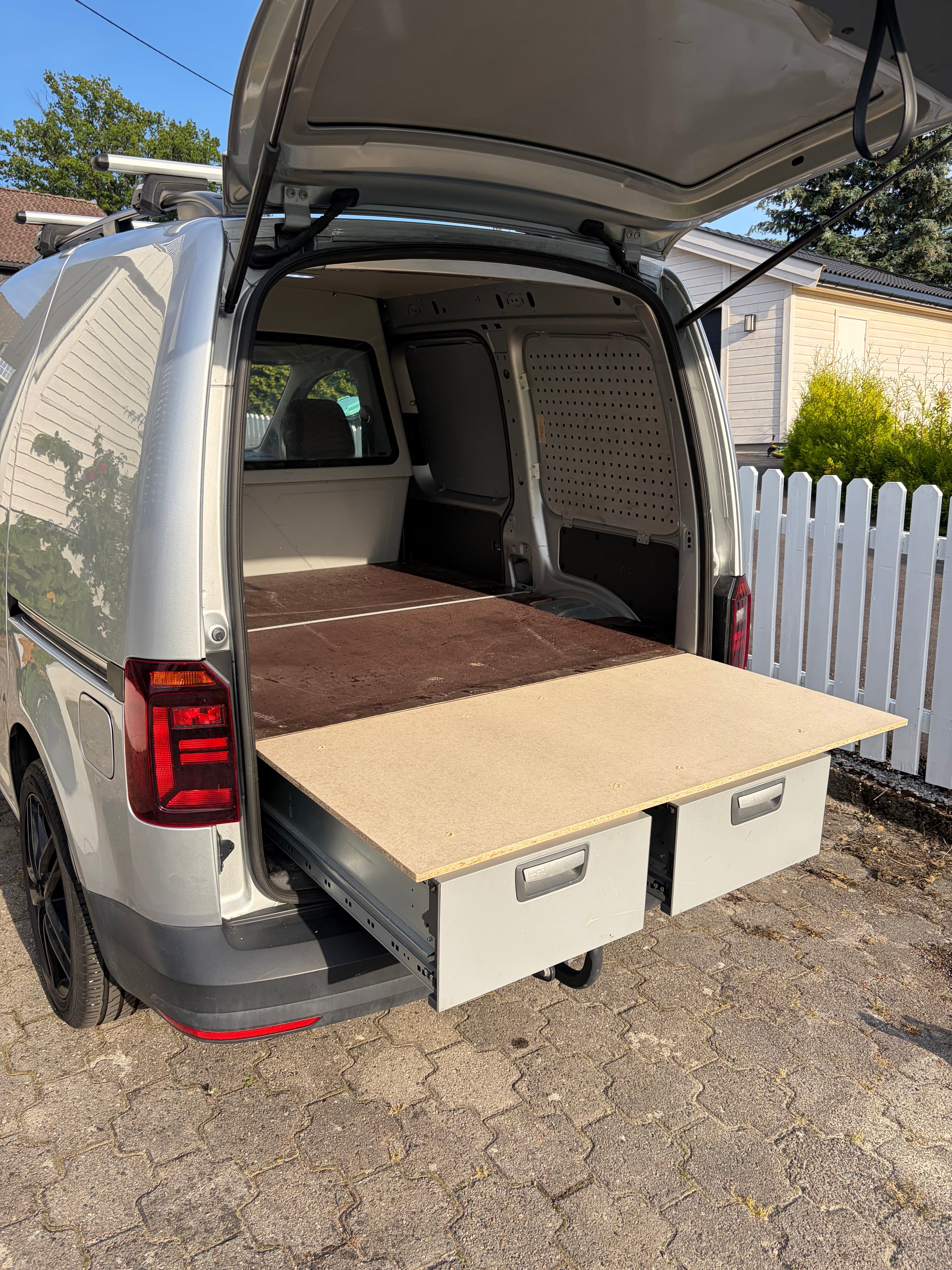 Volkswagen Caddy med Bluetooth audio