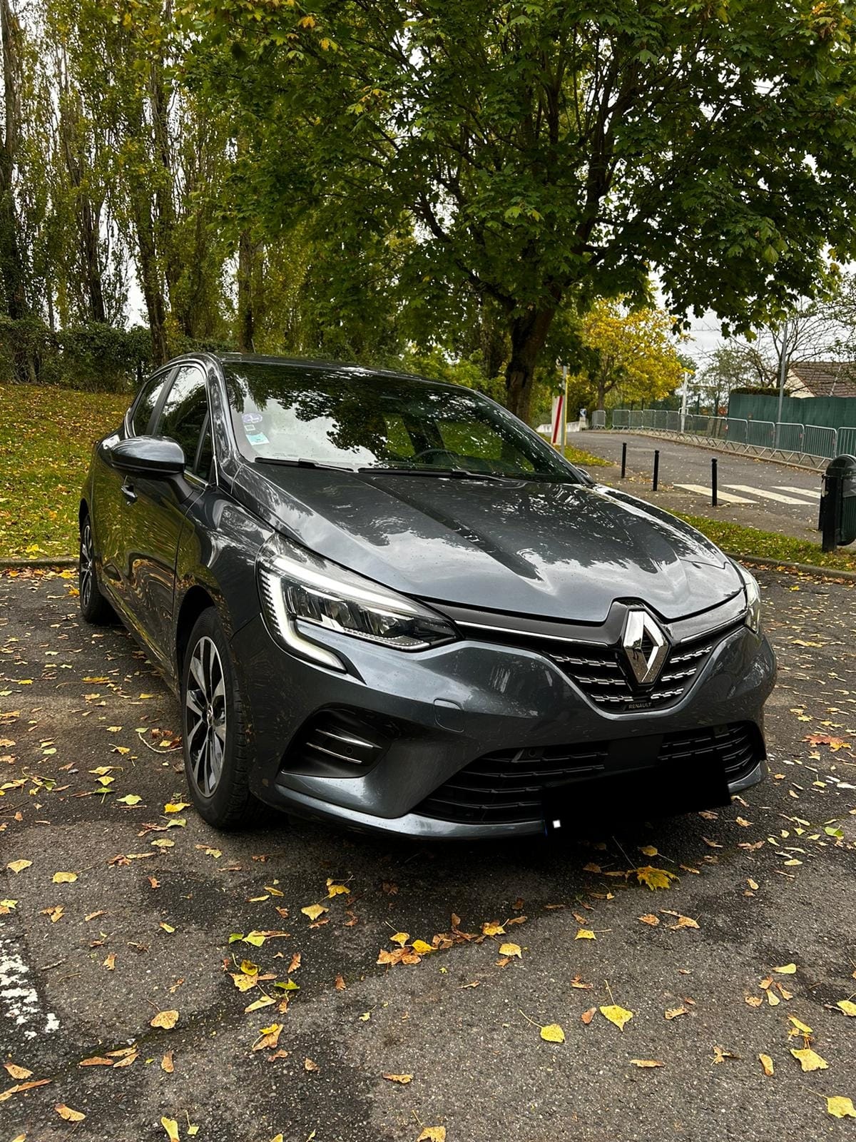 Renault Clio E-tech, 2021, Essence 95 / Électrique (hybride), automatique