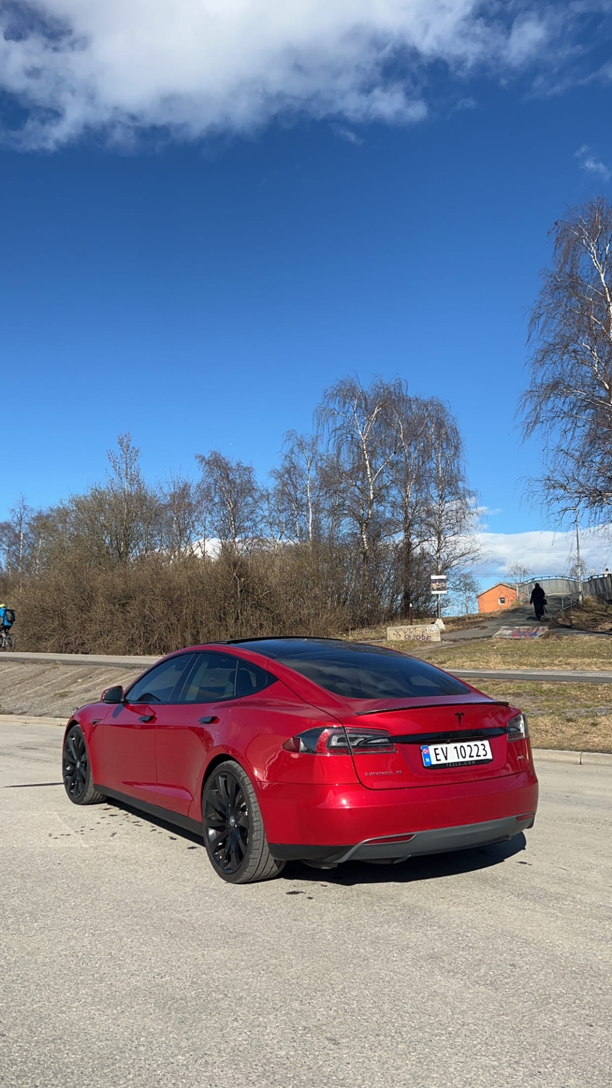 Tesla Model S Performance with GPS