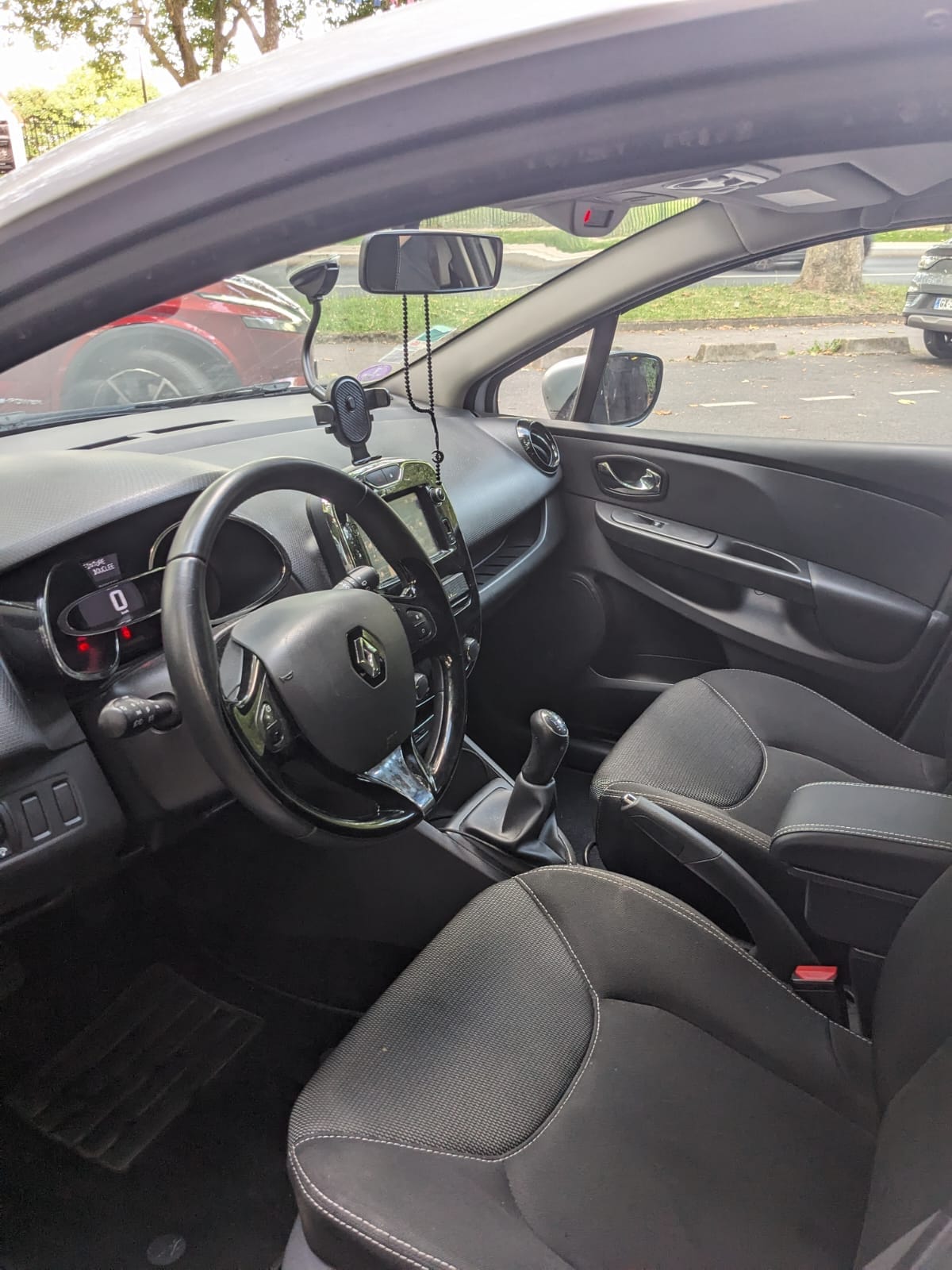 Renault Clio avec Régulateur de vitesse