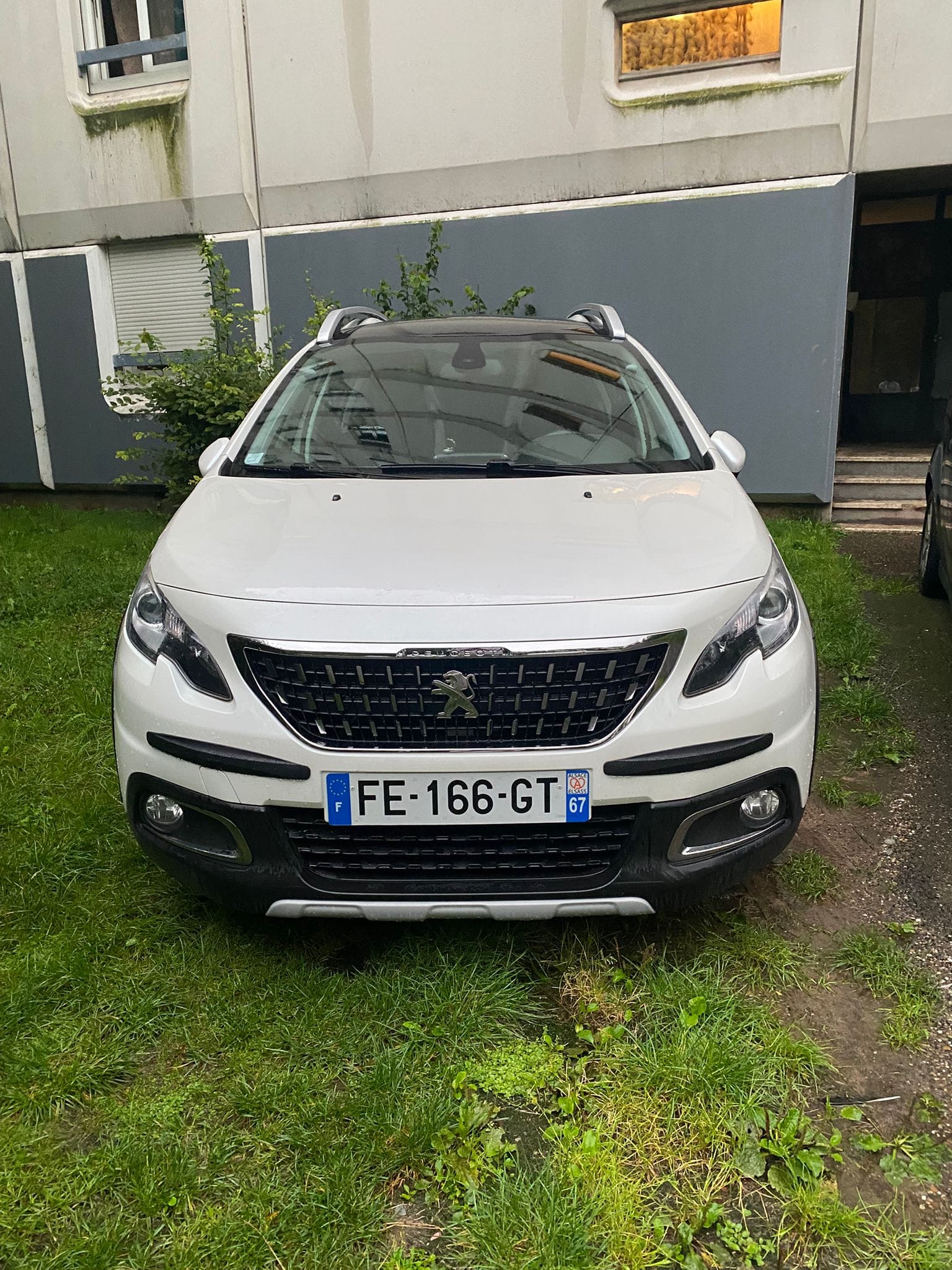 Peugeot 2008, 2018, Essence 95
