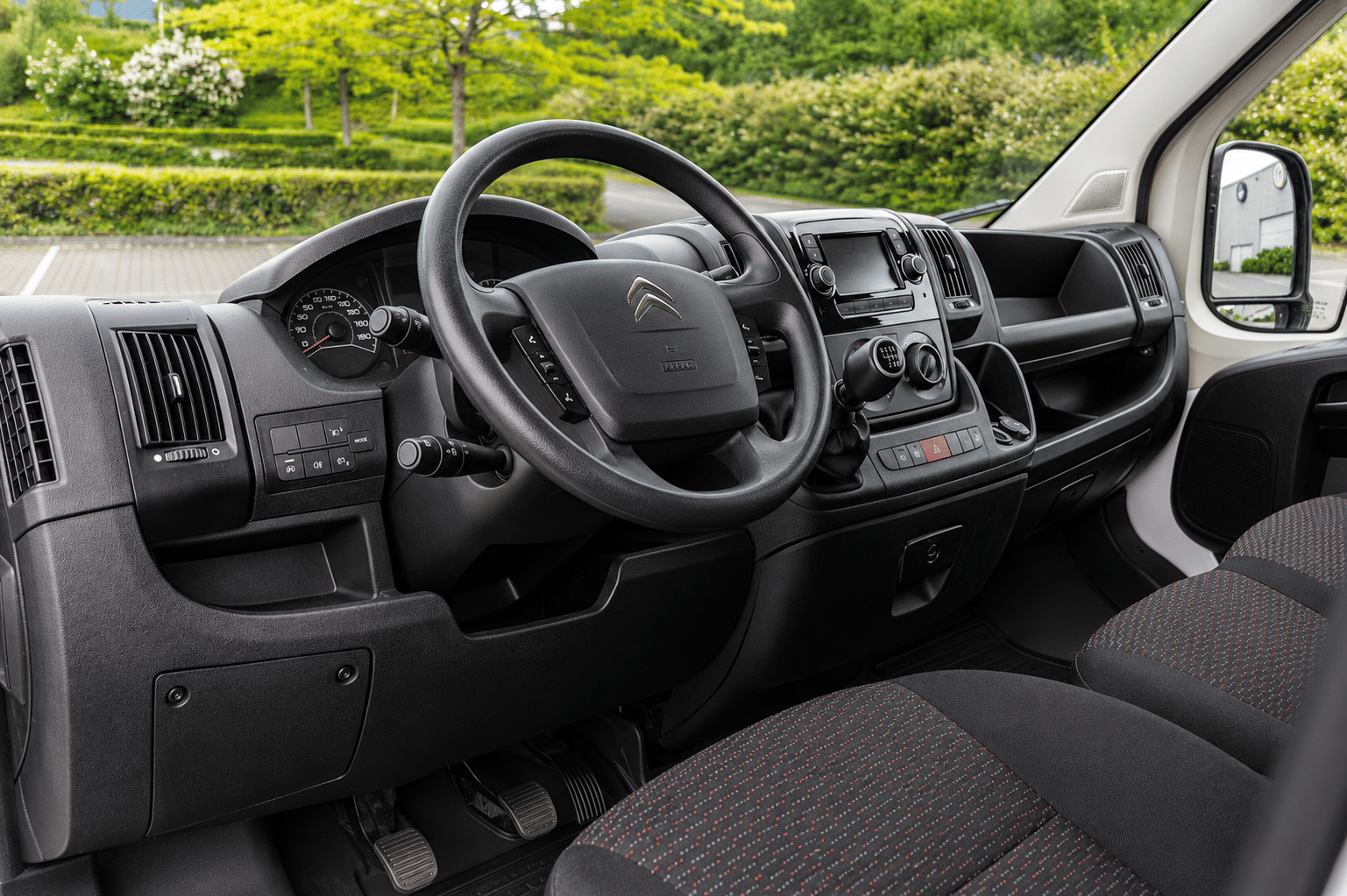 Citroen Jumper : L3H2 - 13 m³ - 1345 kg - Euro 6d met Cruise control