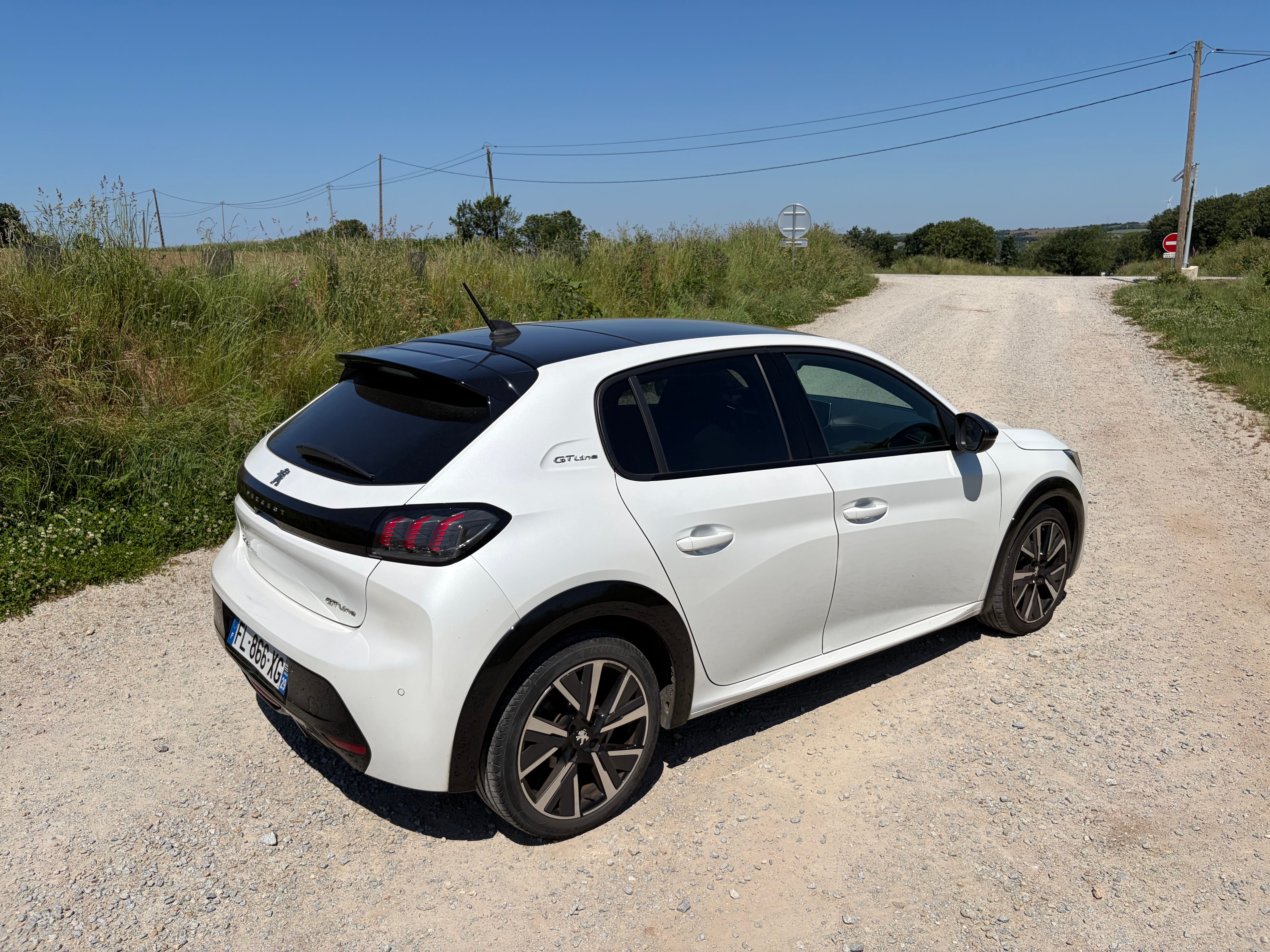 Peugeot 208 avec Climatisation
