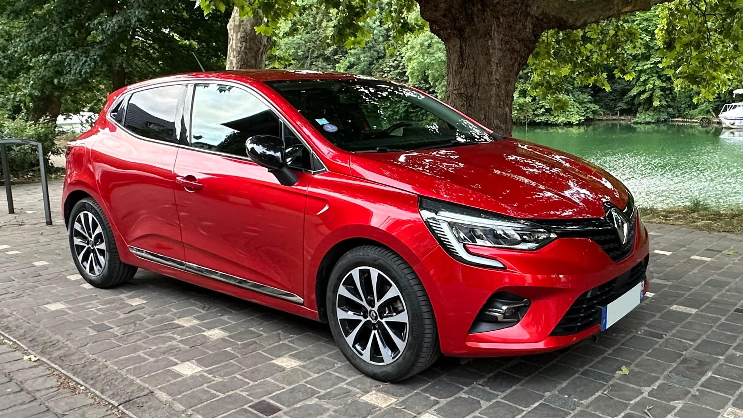 Renault Clio 1.0 TCe 100ch finition Intens, 2019, Essence 95