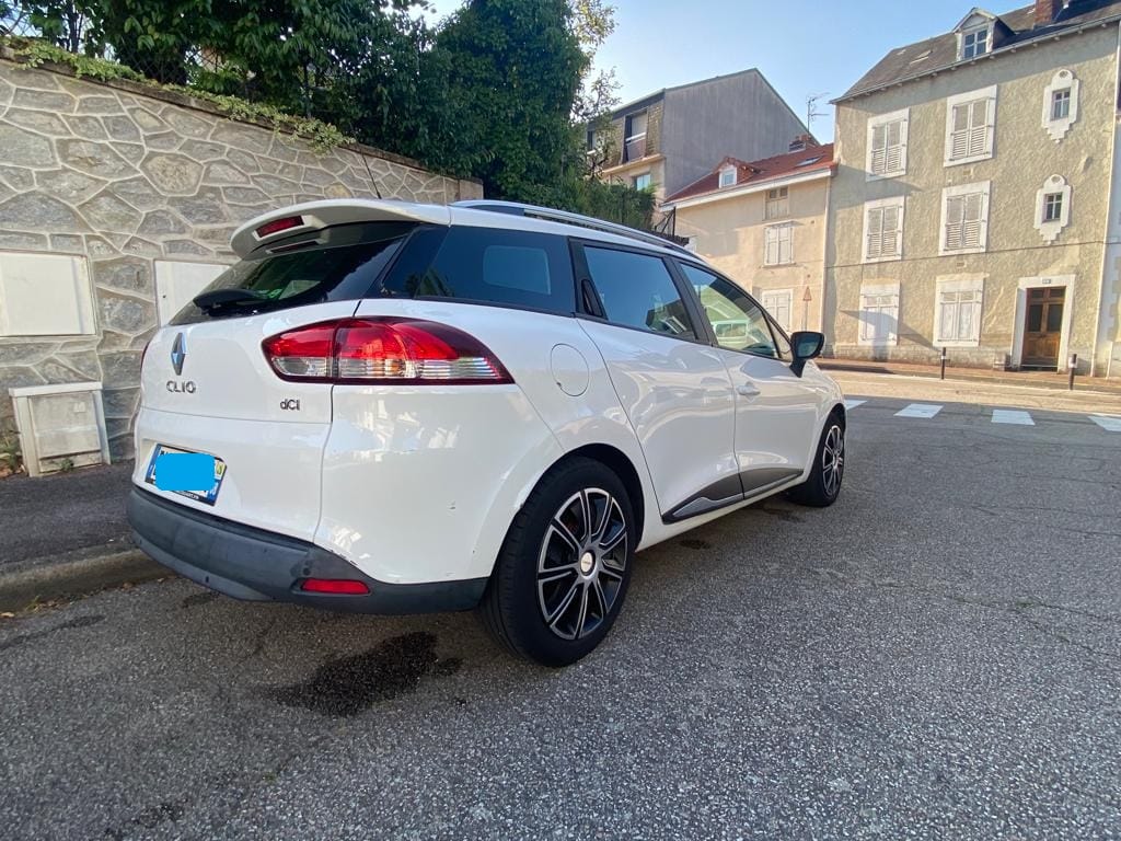 Renault Clio Estate avec GPS