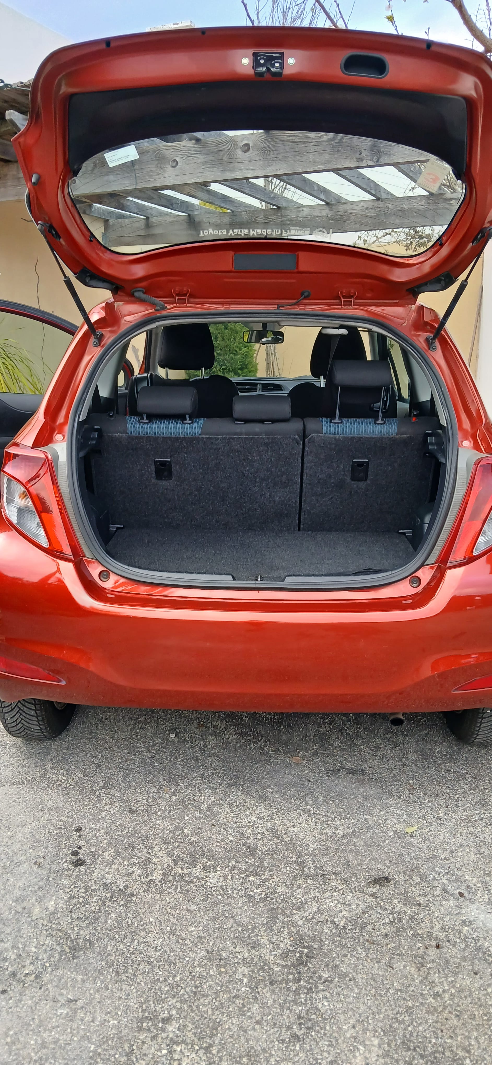 Toyota Yaris 3-Door L avec Entrée audio / iPod