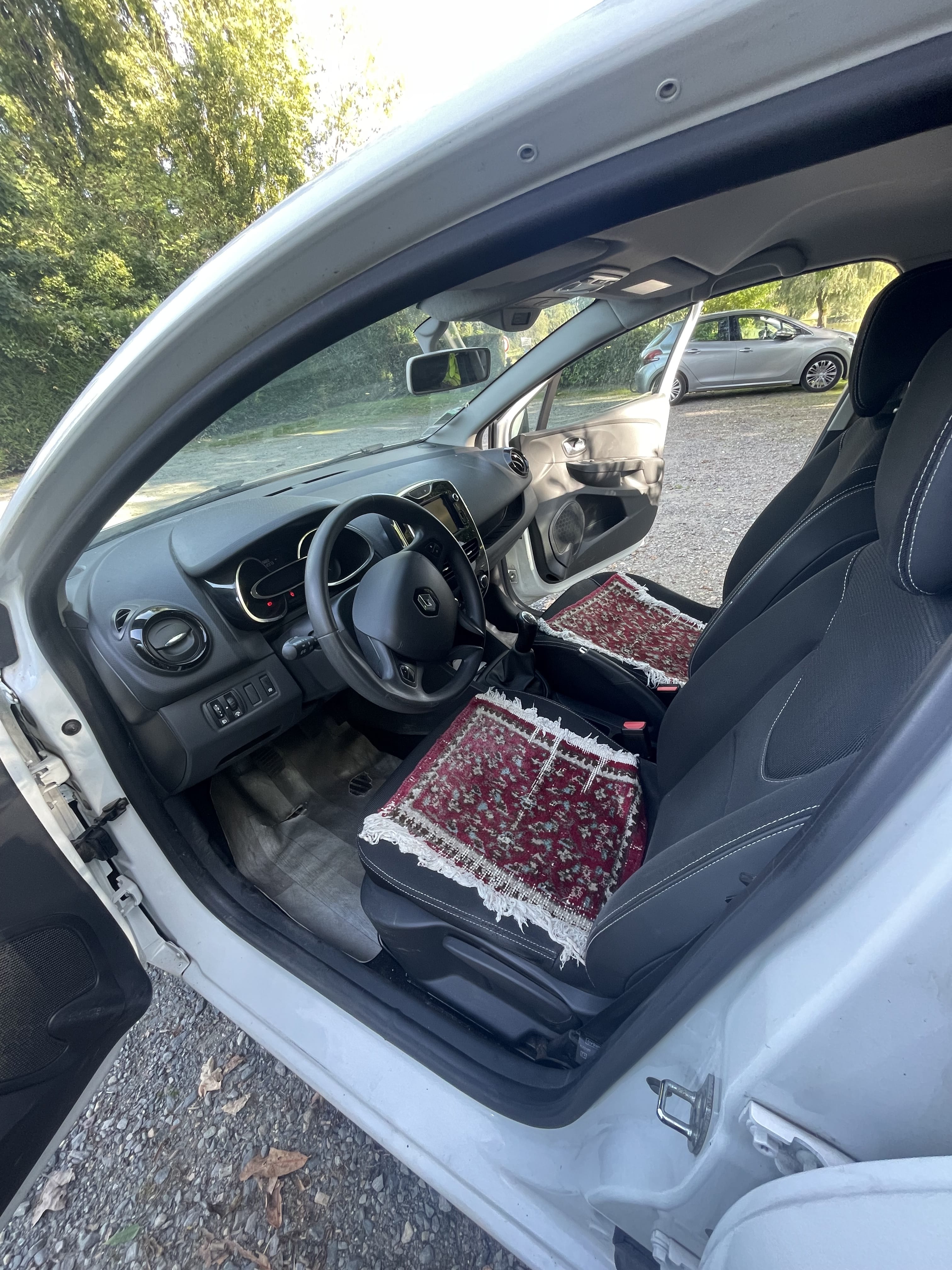 Renault Clio avec Climatisation