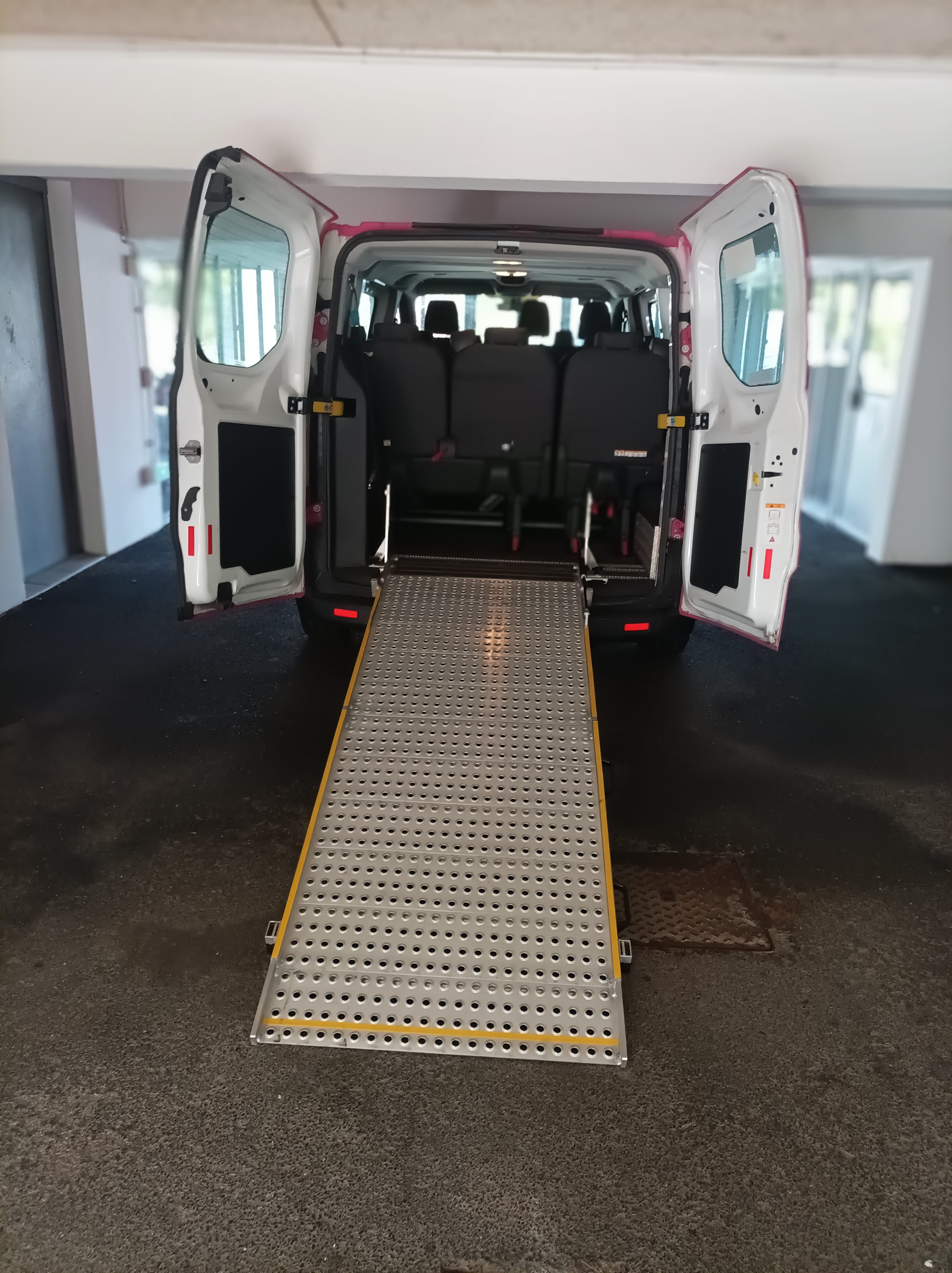 Ford Transit Custom Kombi avec Régulateur de vitesse
