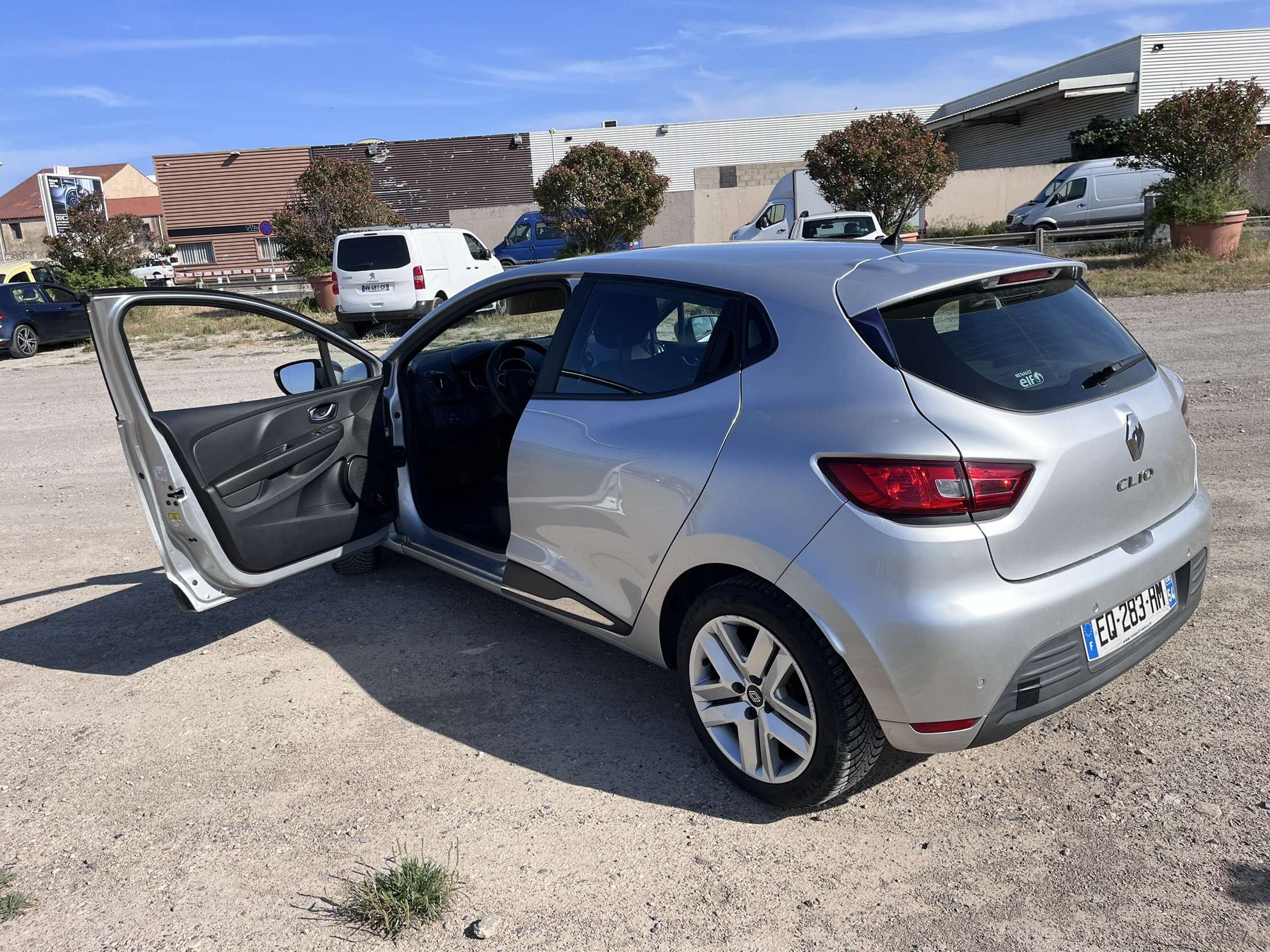 Renault Clio avec Climatisation