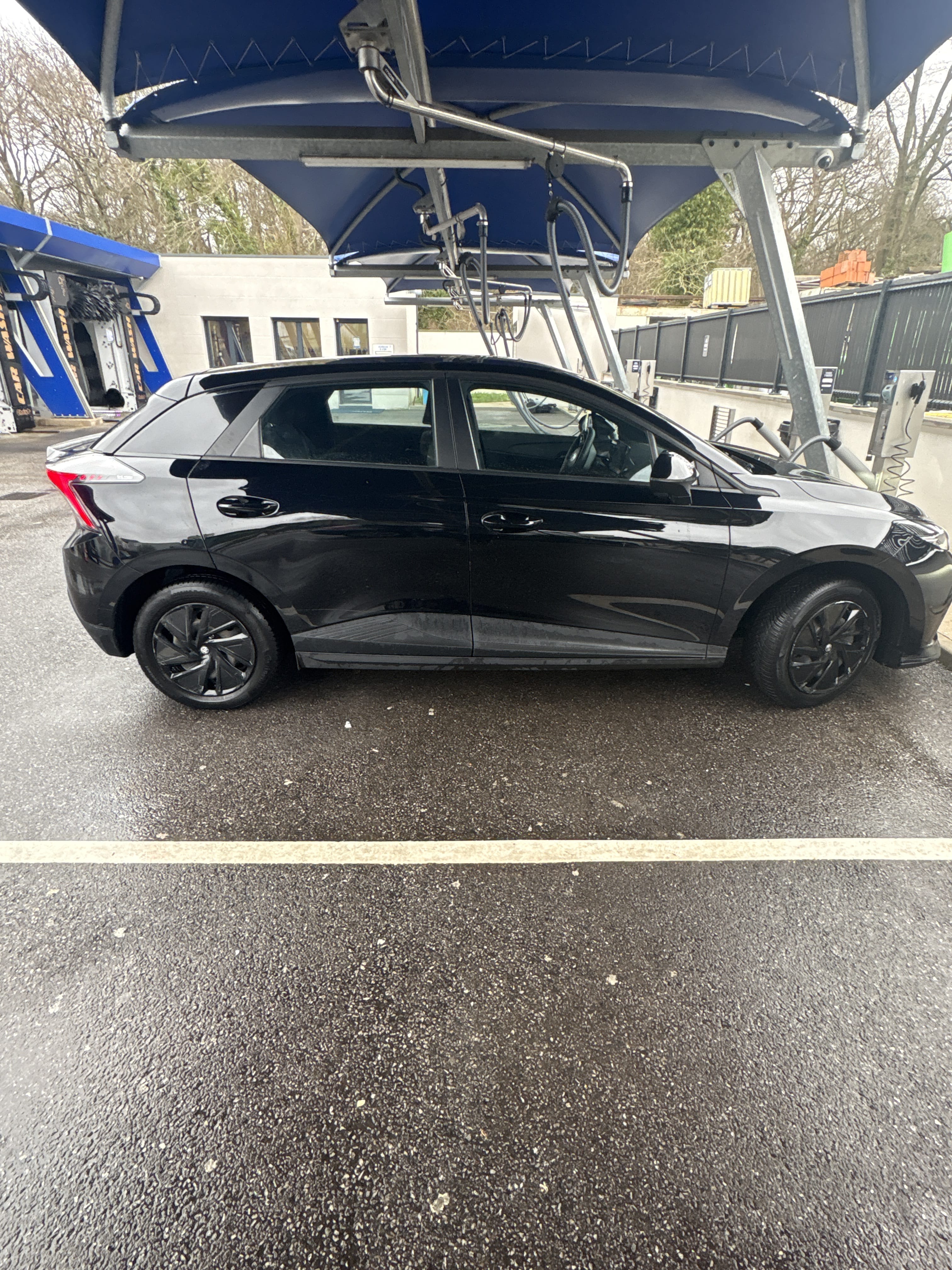 MG MG4, 2023, Électrique, automatique