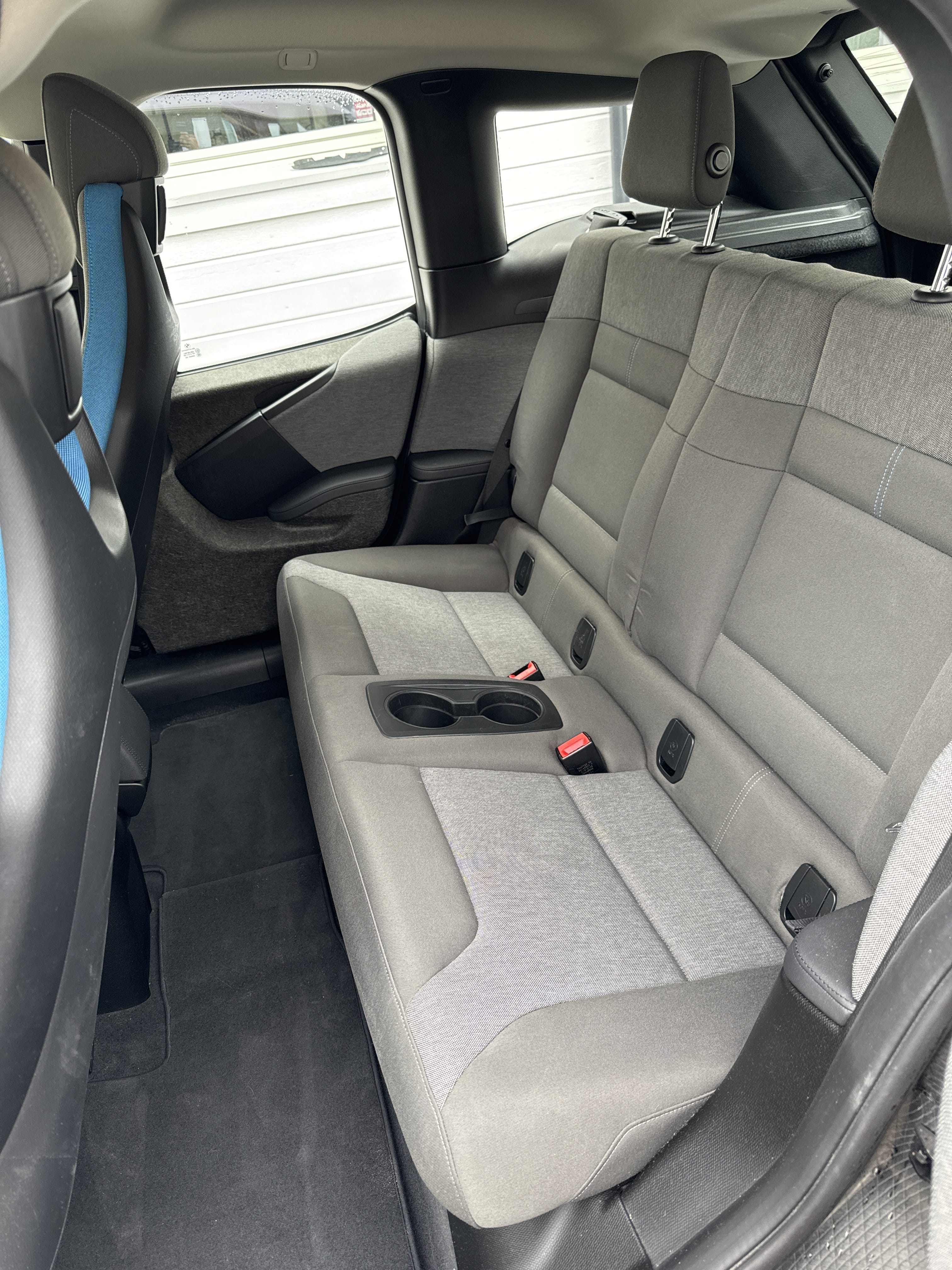 BMW i3 with Audio / iPod input