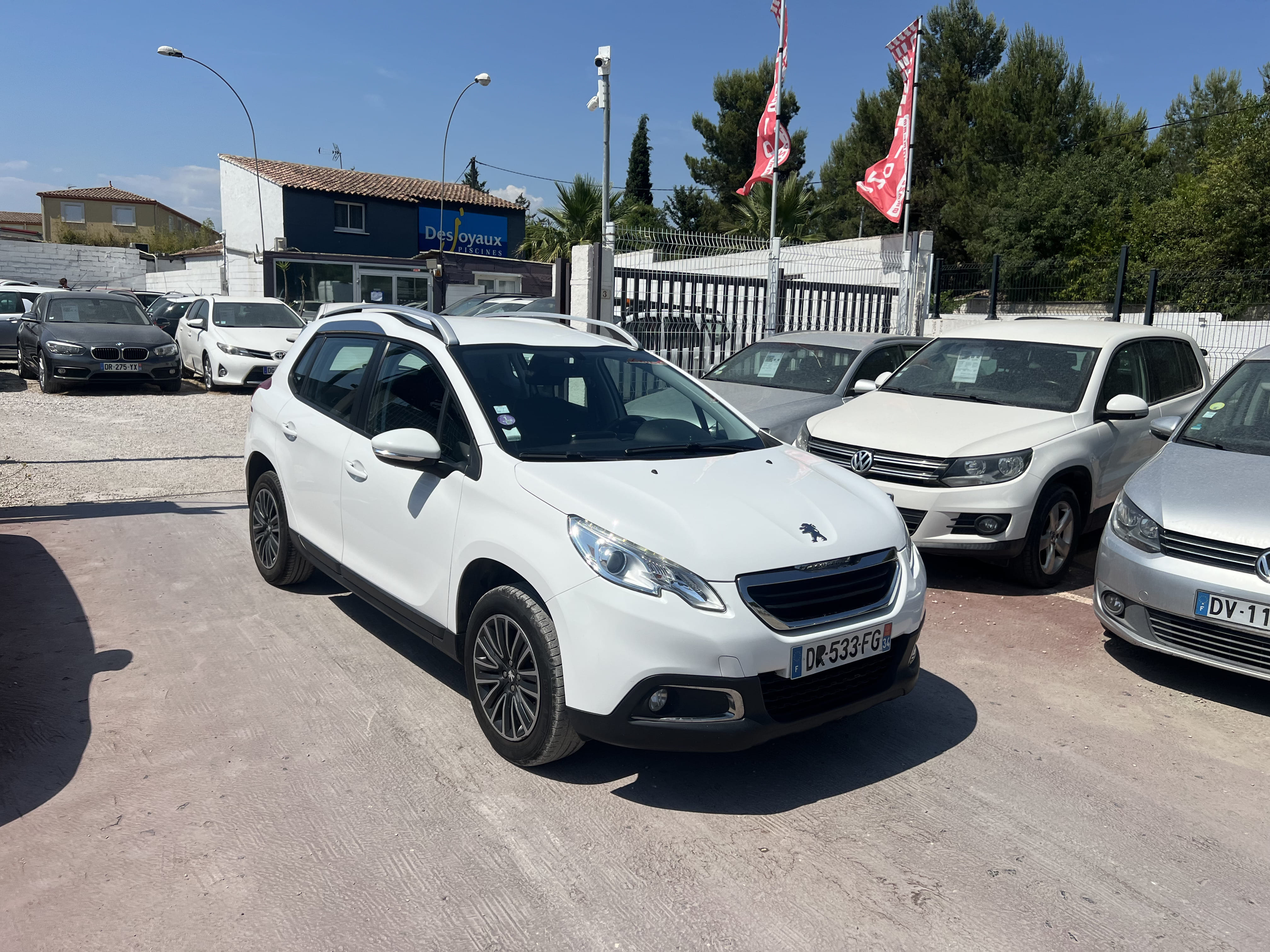 Peugeot 2008, 2015, Essence 95