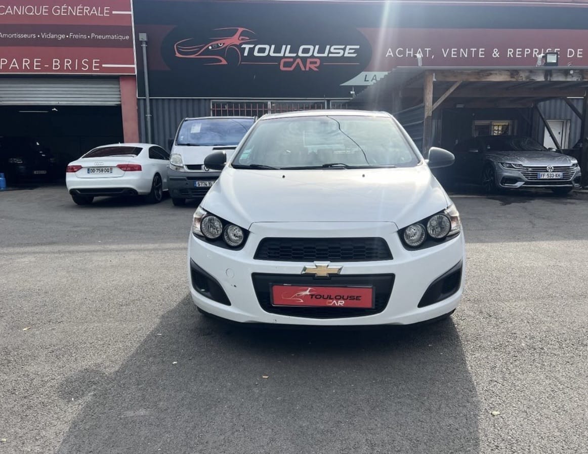 Chevrolet Aveo avec Climatisation