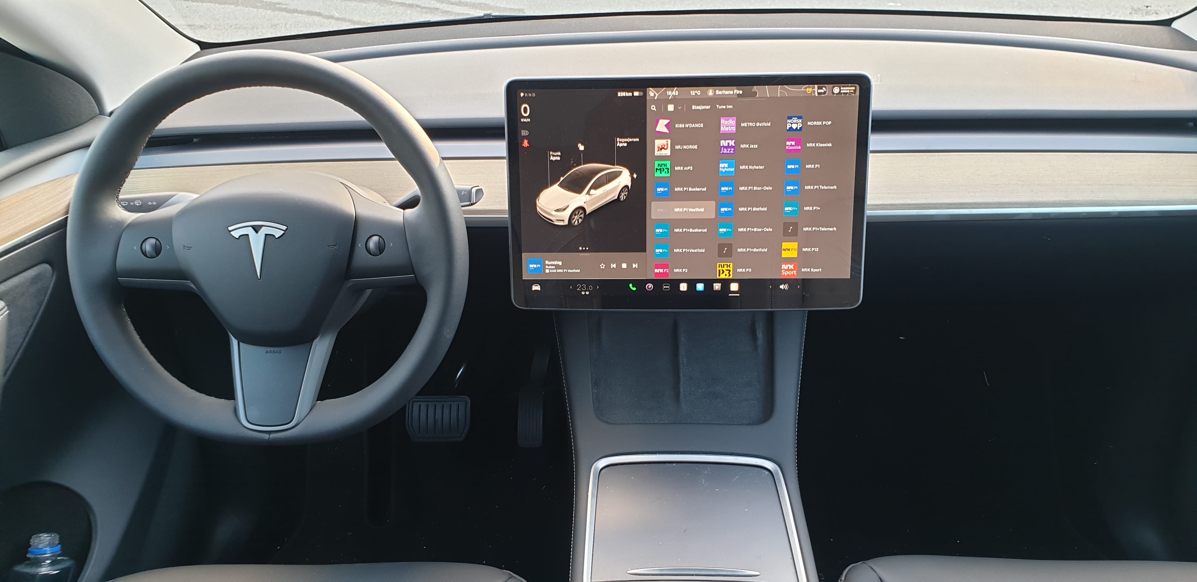 Tesla Model Y med Dashcam