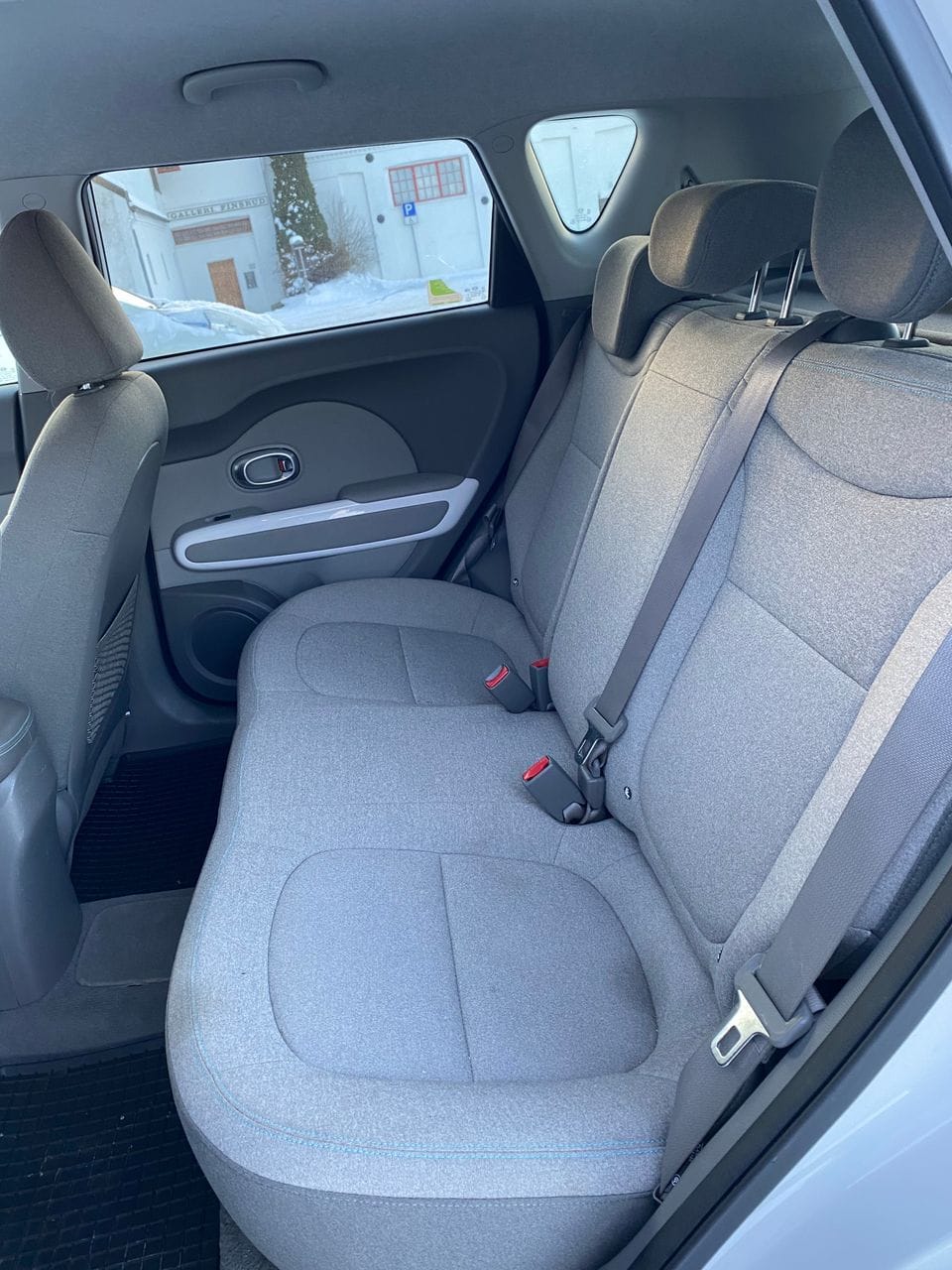 Kia Soul EV+ med Lydinngang