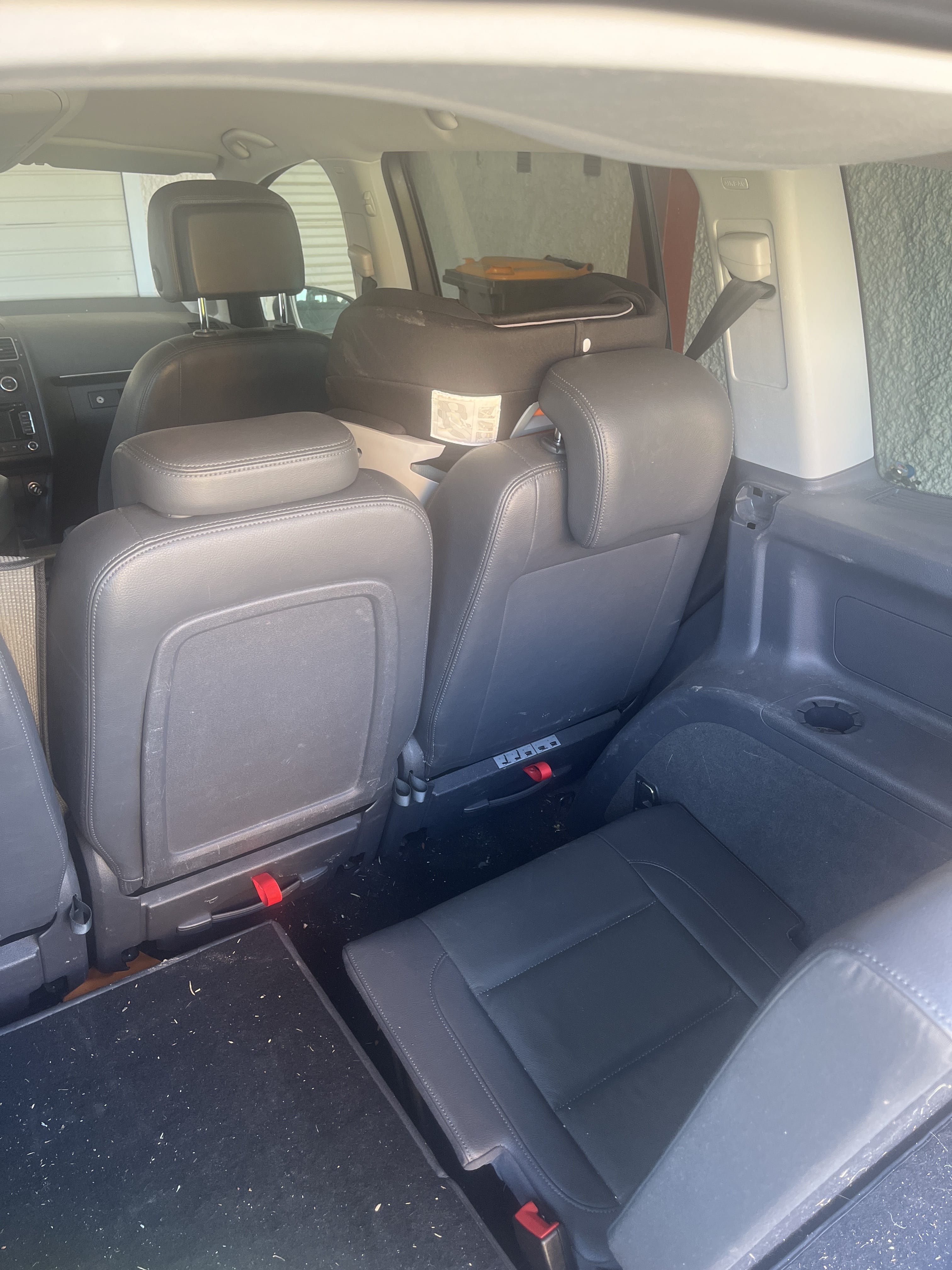 Volkswagen Touran met Autostoel baby