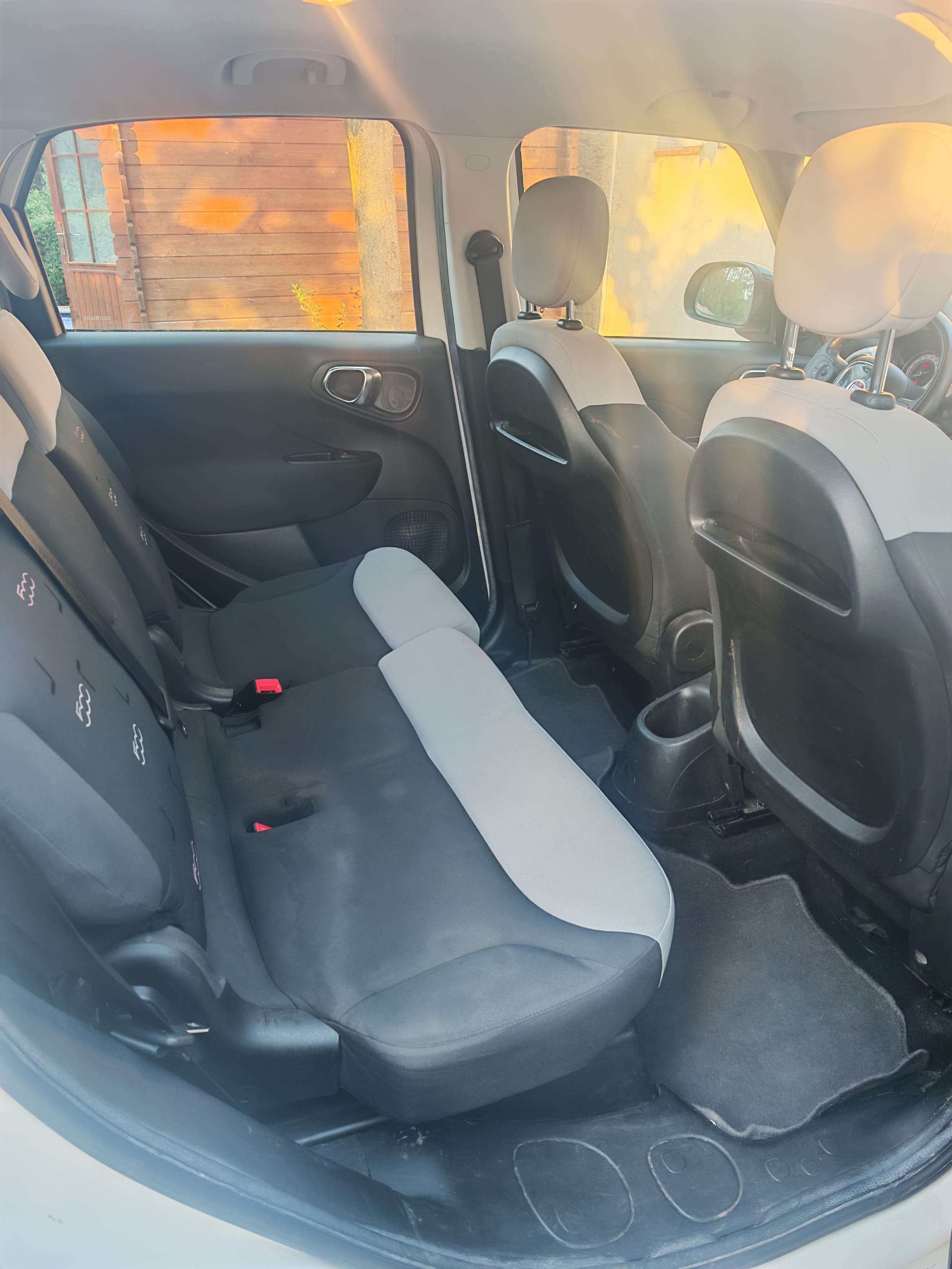 Fiat 500L avec Entrée audio / iPod