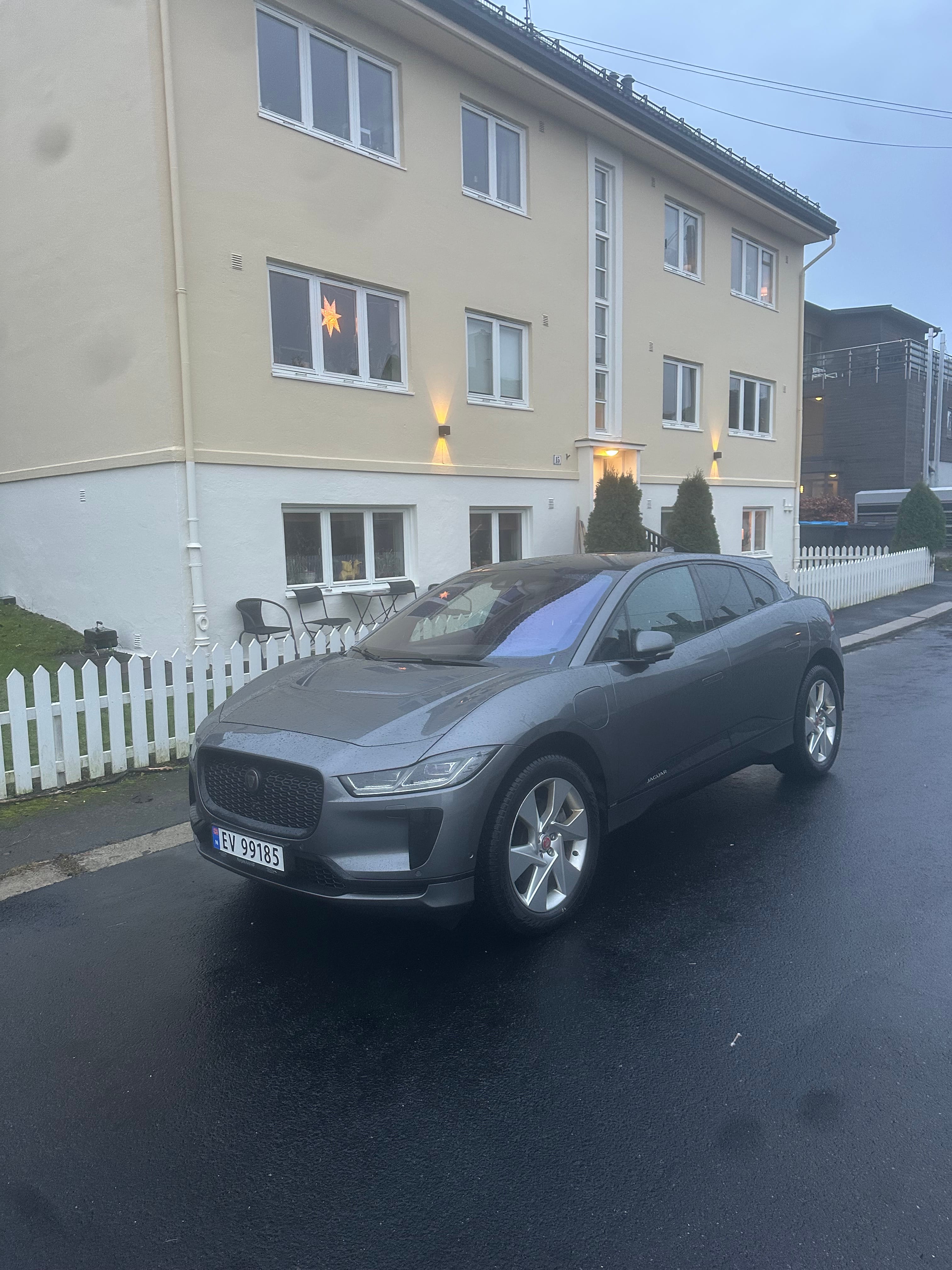 Jaguar I-Pace EV400 HSE, 2019, Elektro, Automatik