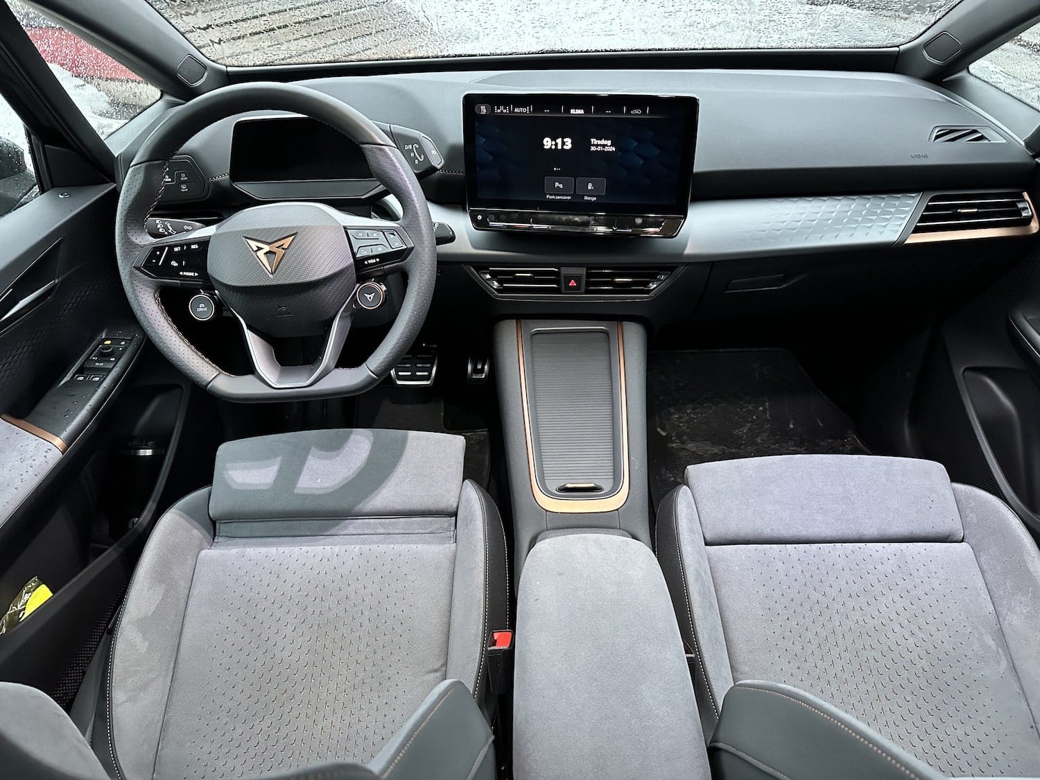 Cupra Born with GPS