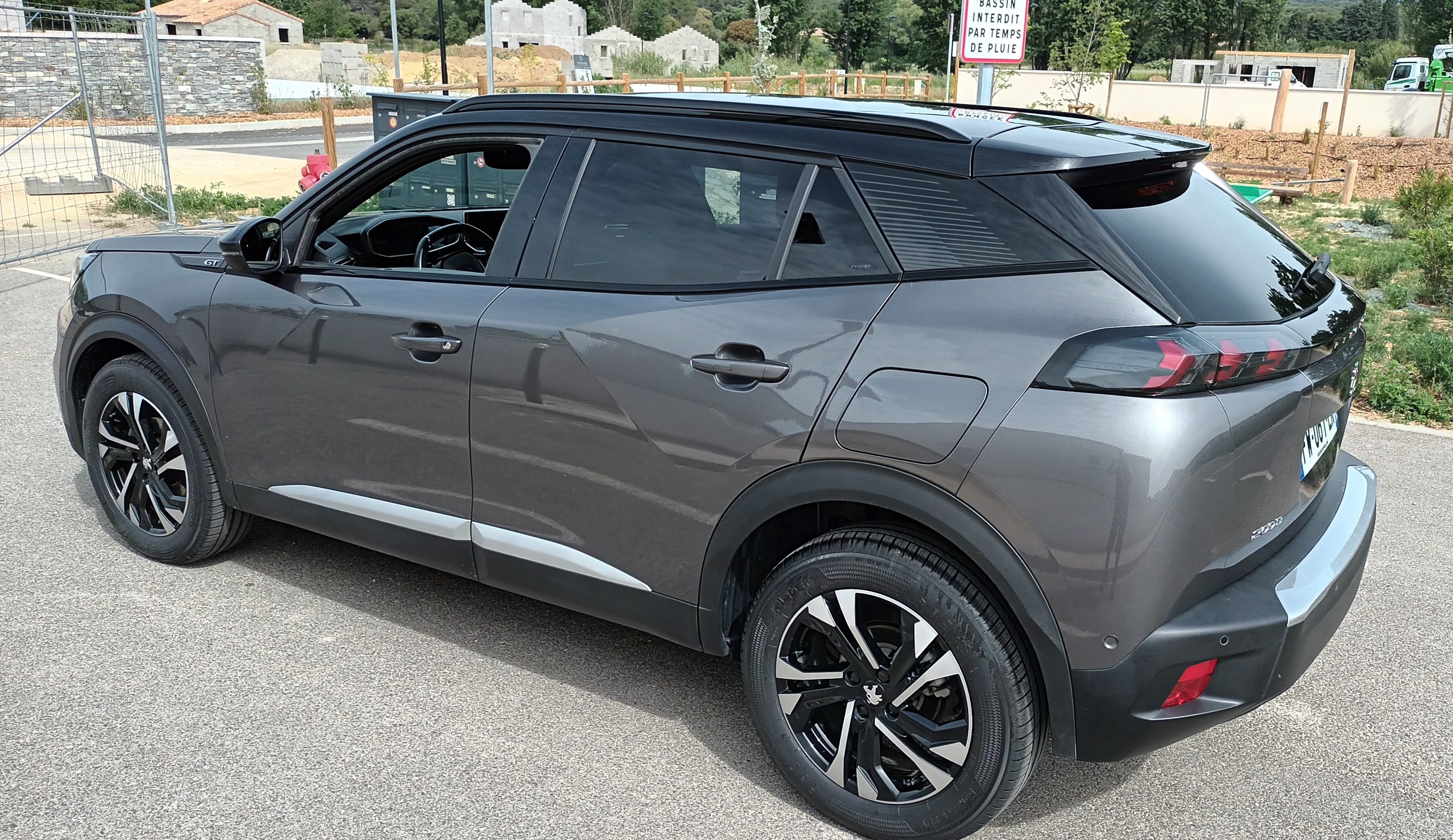 Peugeot 2008 avec Climatisation