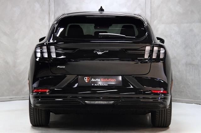 Ford Mustang Mach-E with GPS