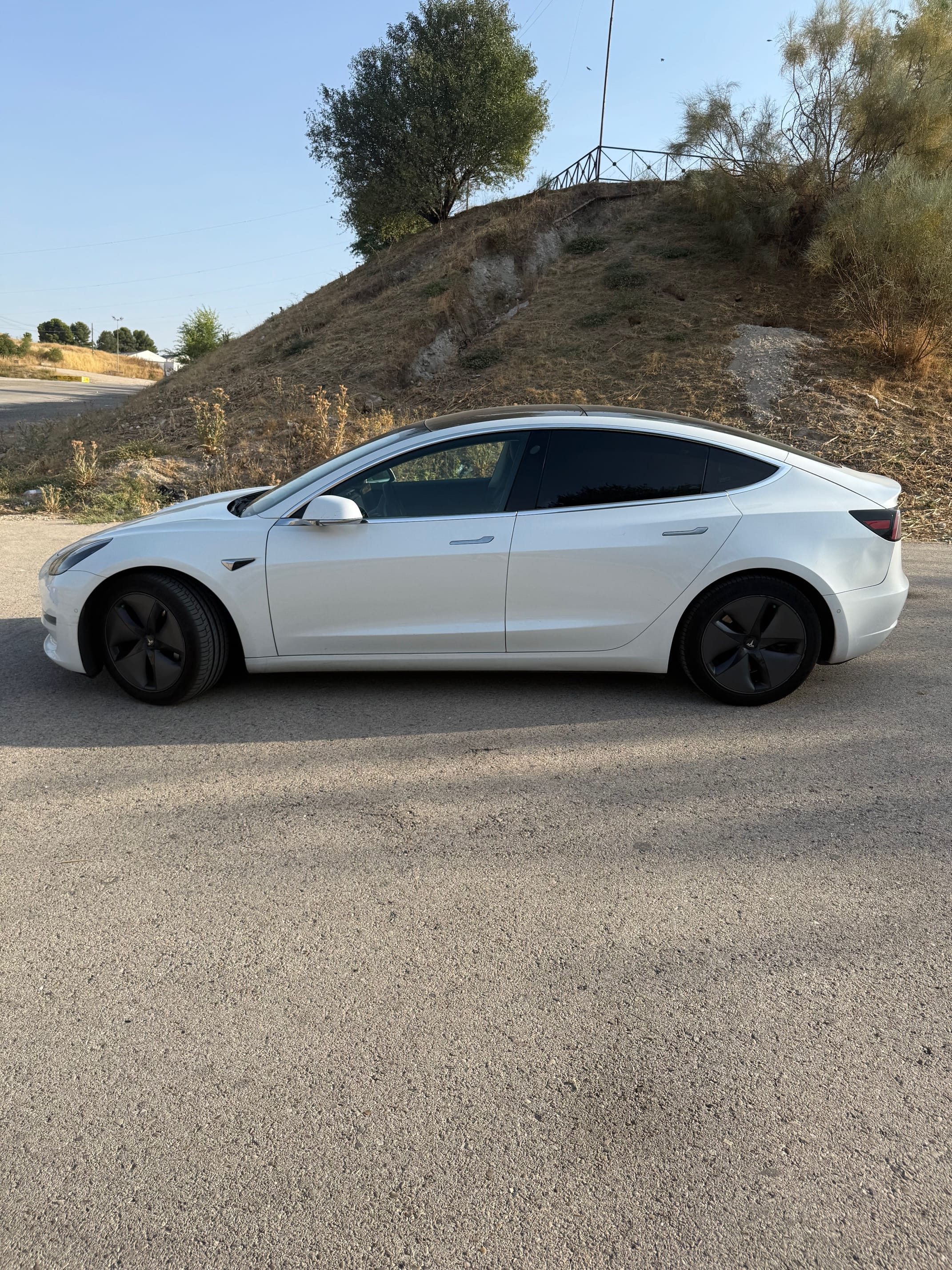 Tesla Model 3 Long Range con Aire acondicionado