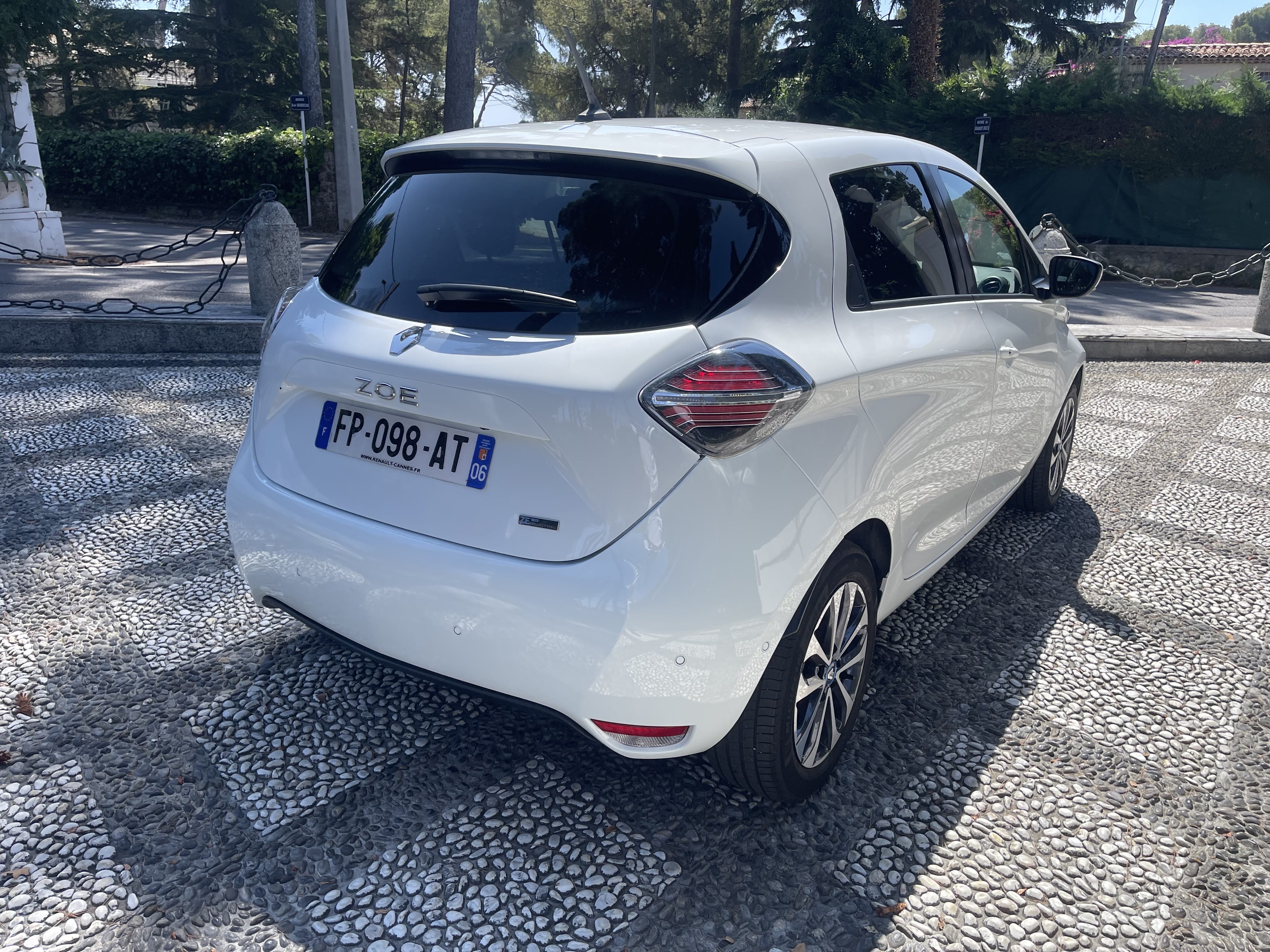 Renault ZOE 100% électrique avec Apple CarPlay
