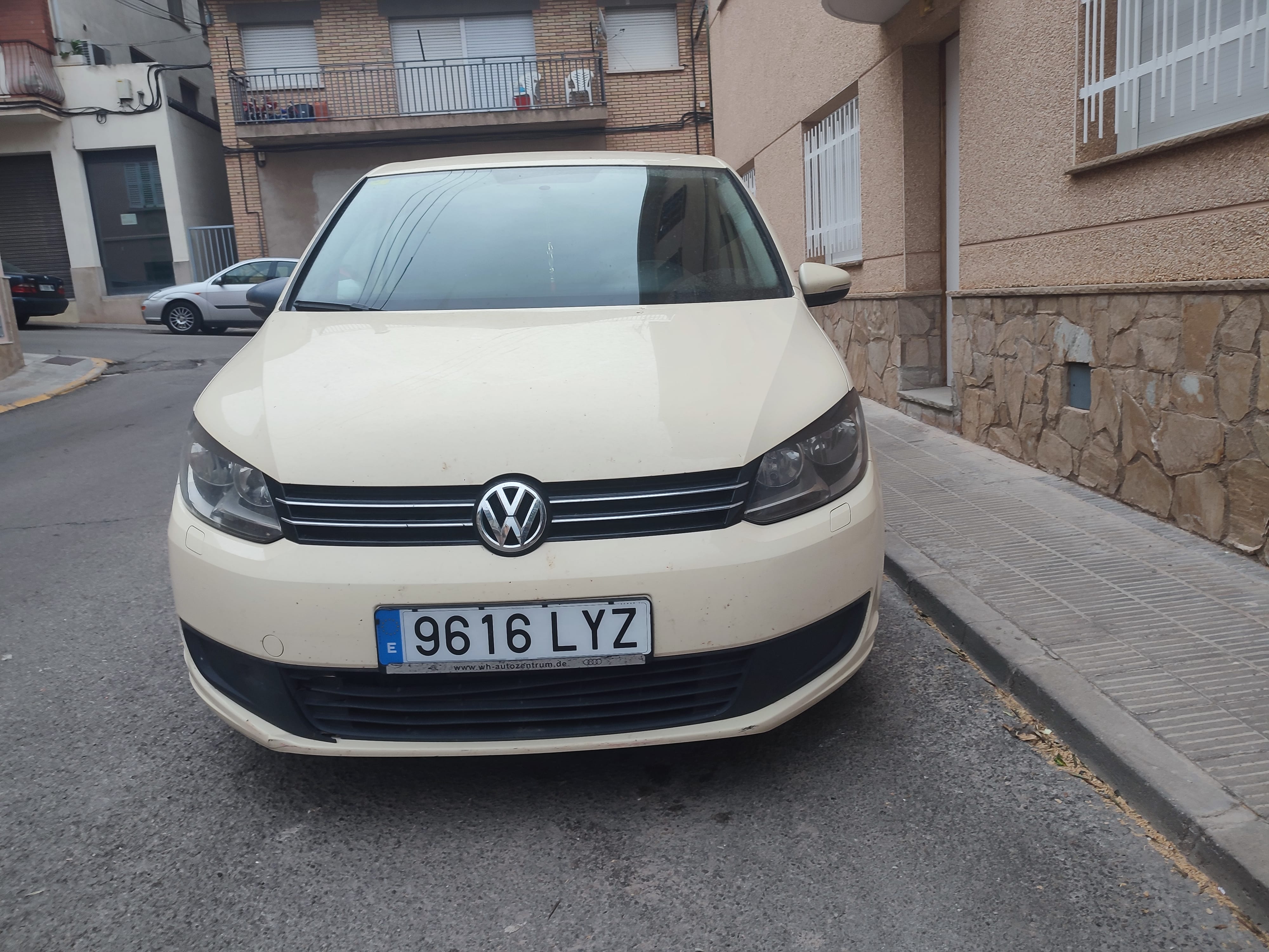 Volkswagen Touran, 2012, Diesel, Automático, 7 plazas
