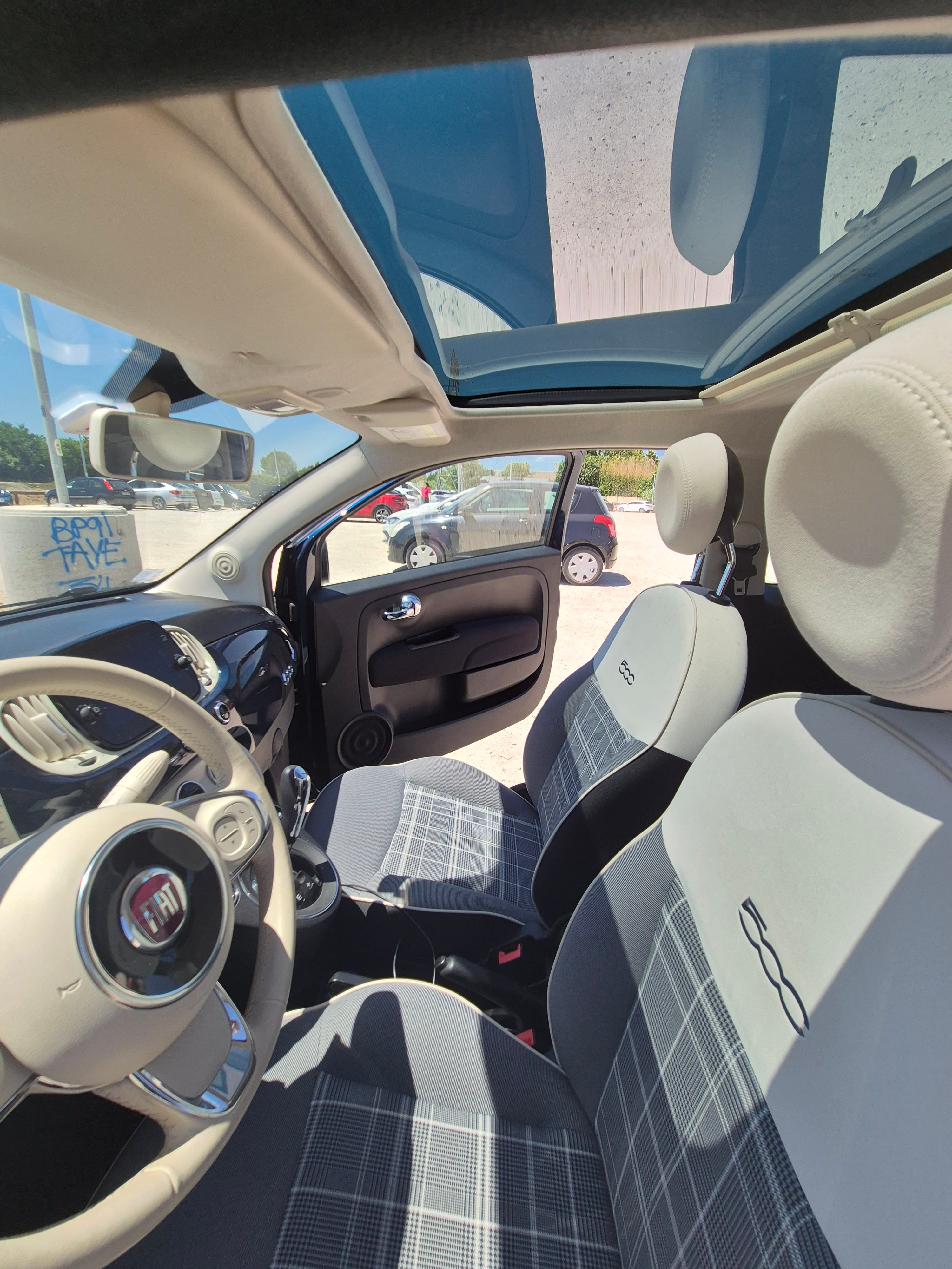Fiat 500 1.2 69 dualogic avec Audio Bluetooth