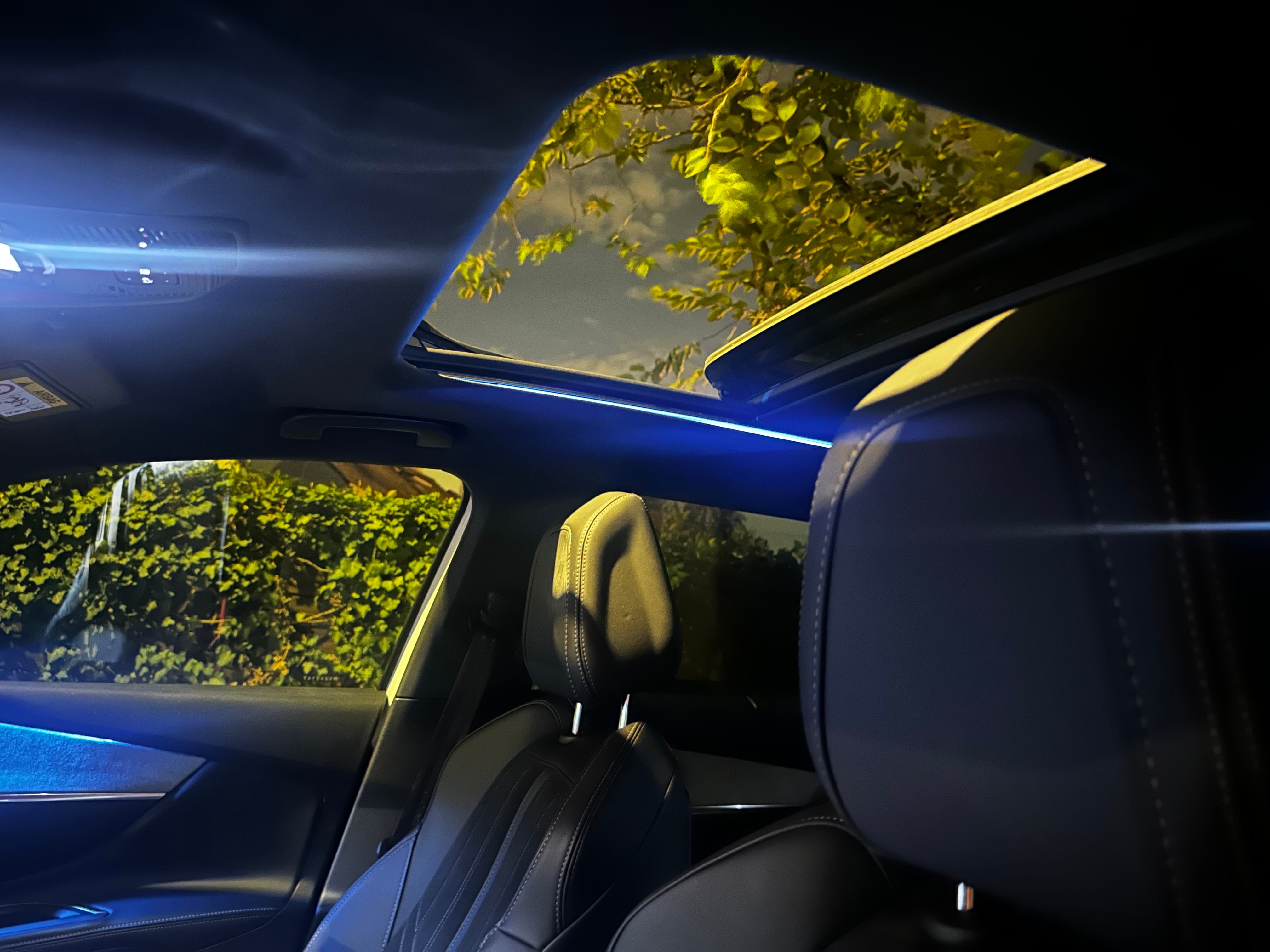 Peugeot 5008 1,2 130cv essence avec Audio Bluetooth