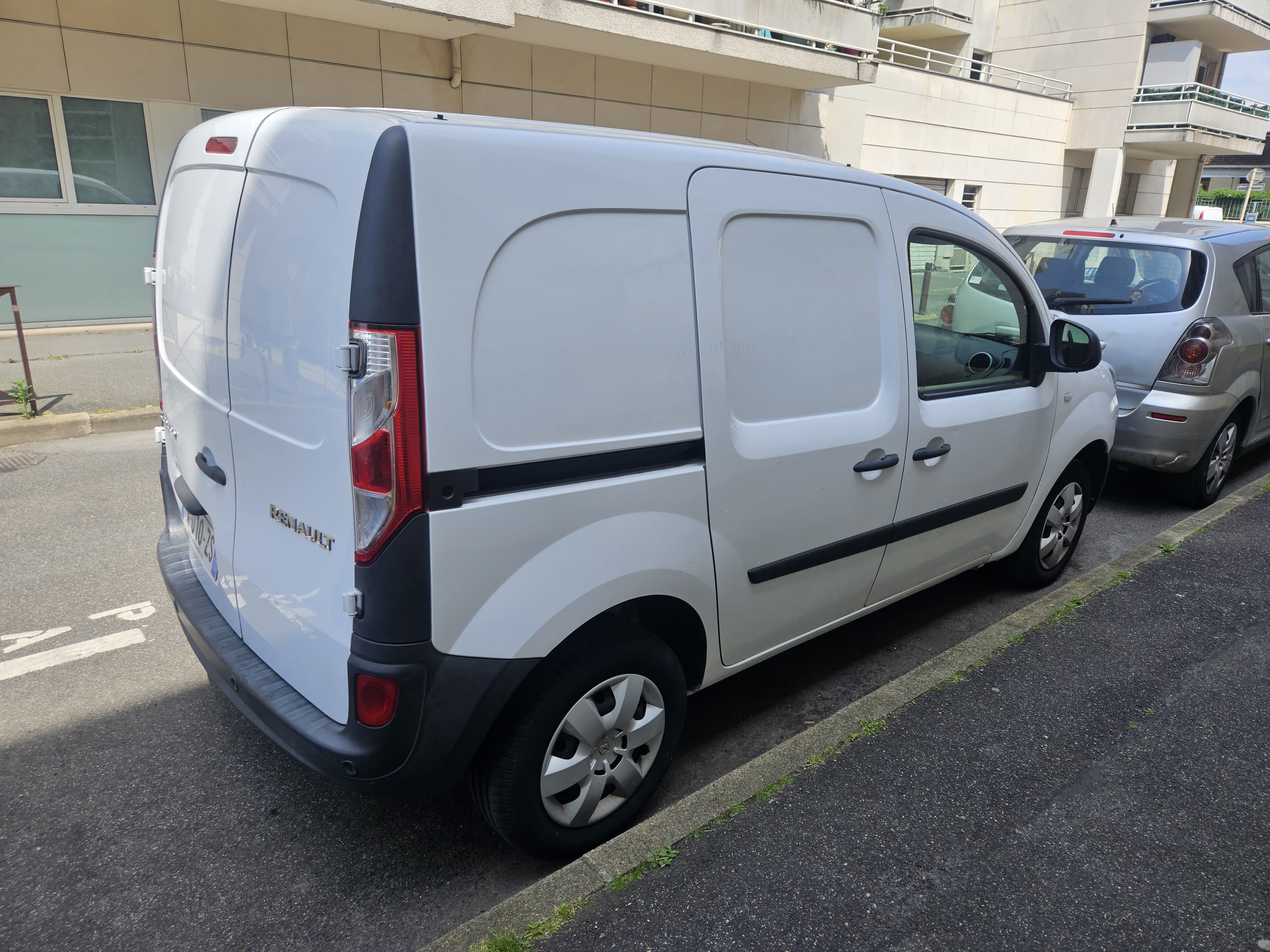 Renault Kangoo Express avec GPS