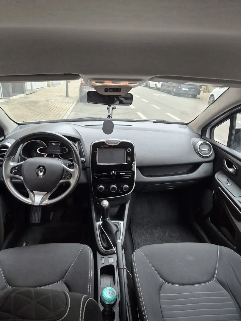 Renault Clio met Cruise control