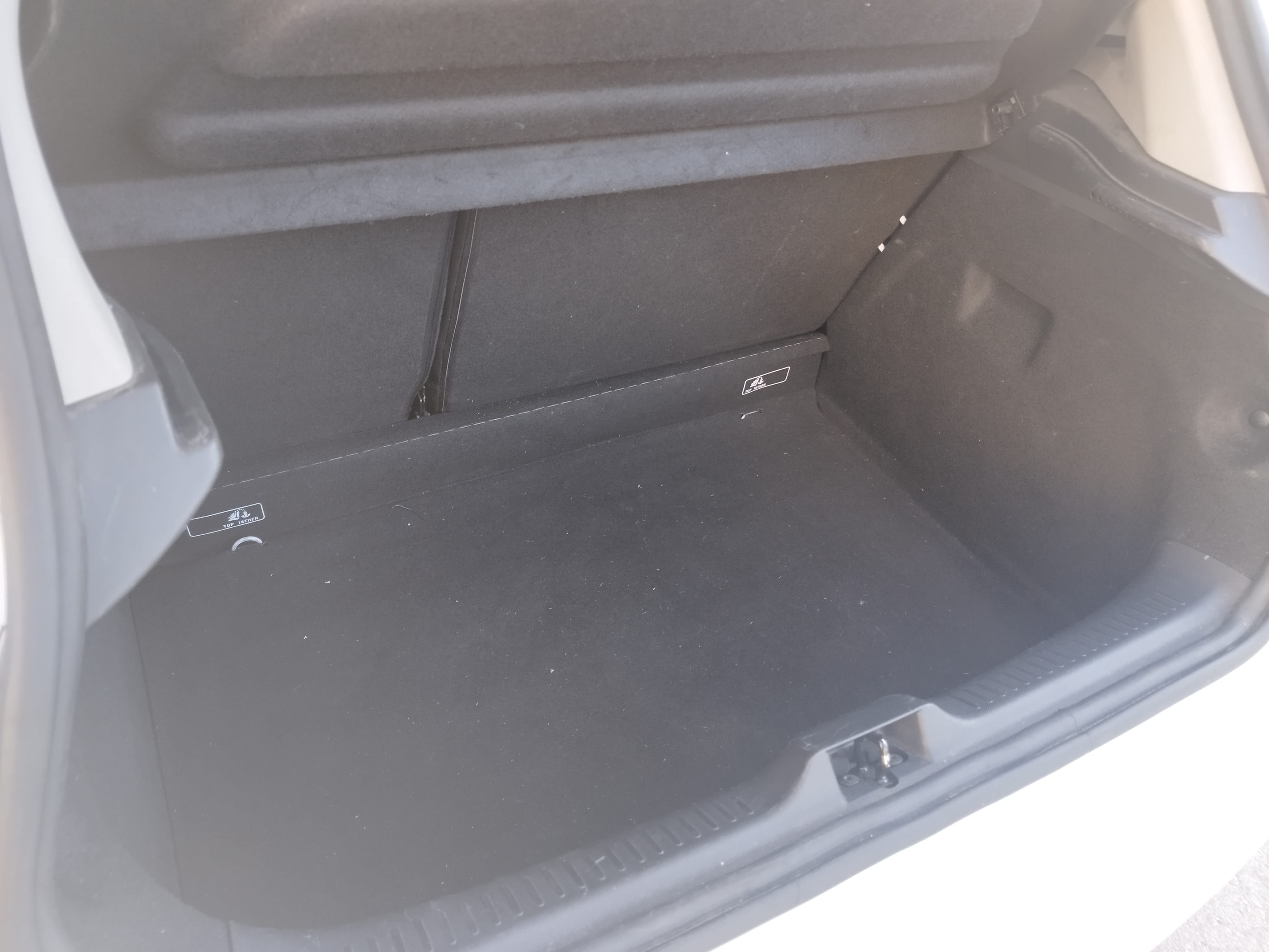 Renault Clio con Silla infantil