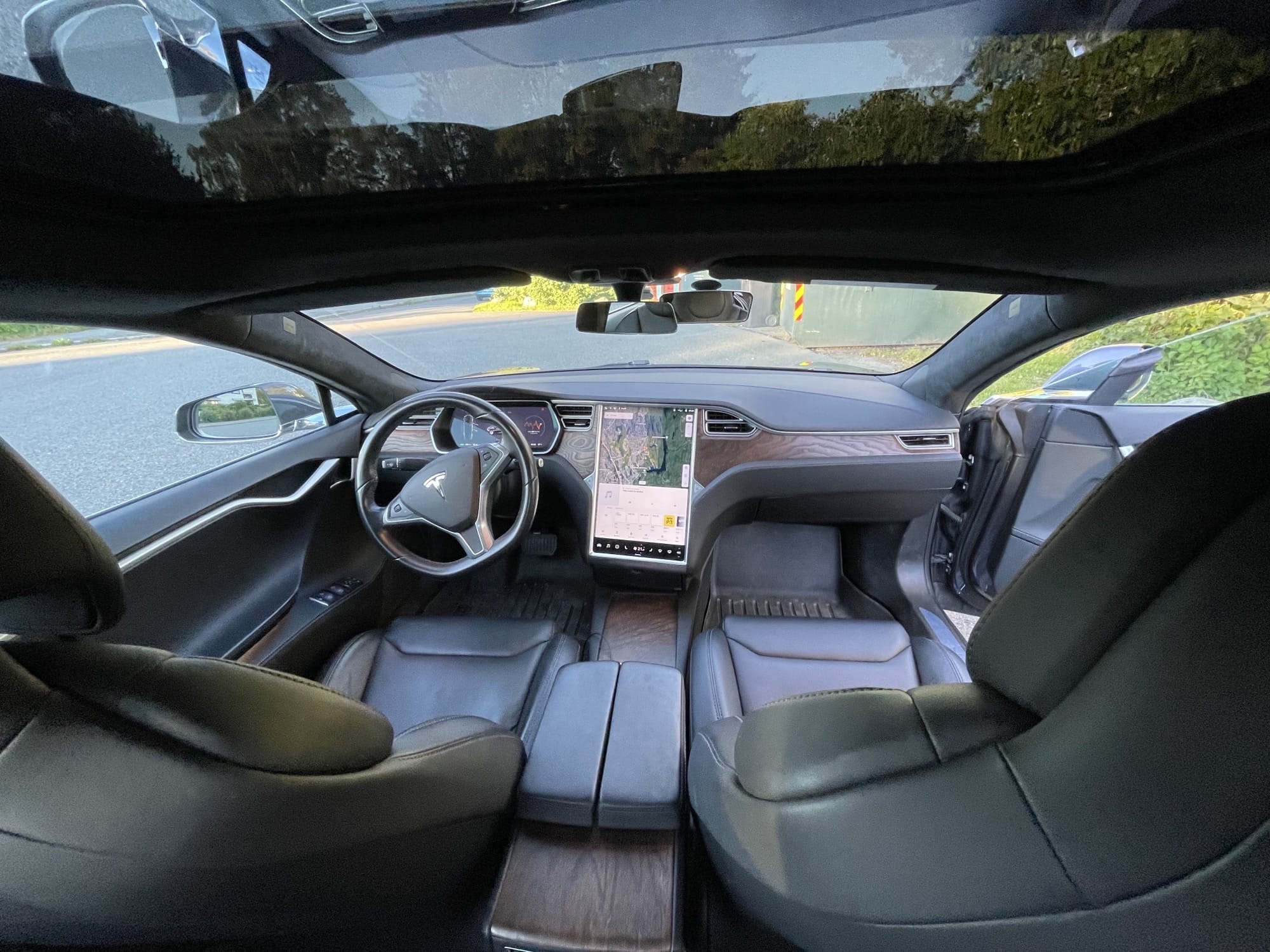 Tesla Model S 100D med Cruisekontroll