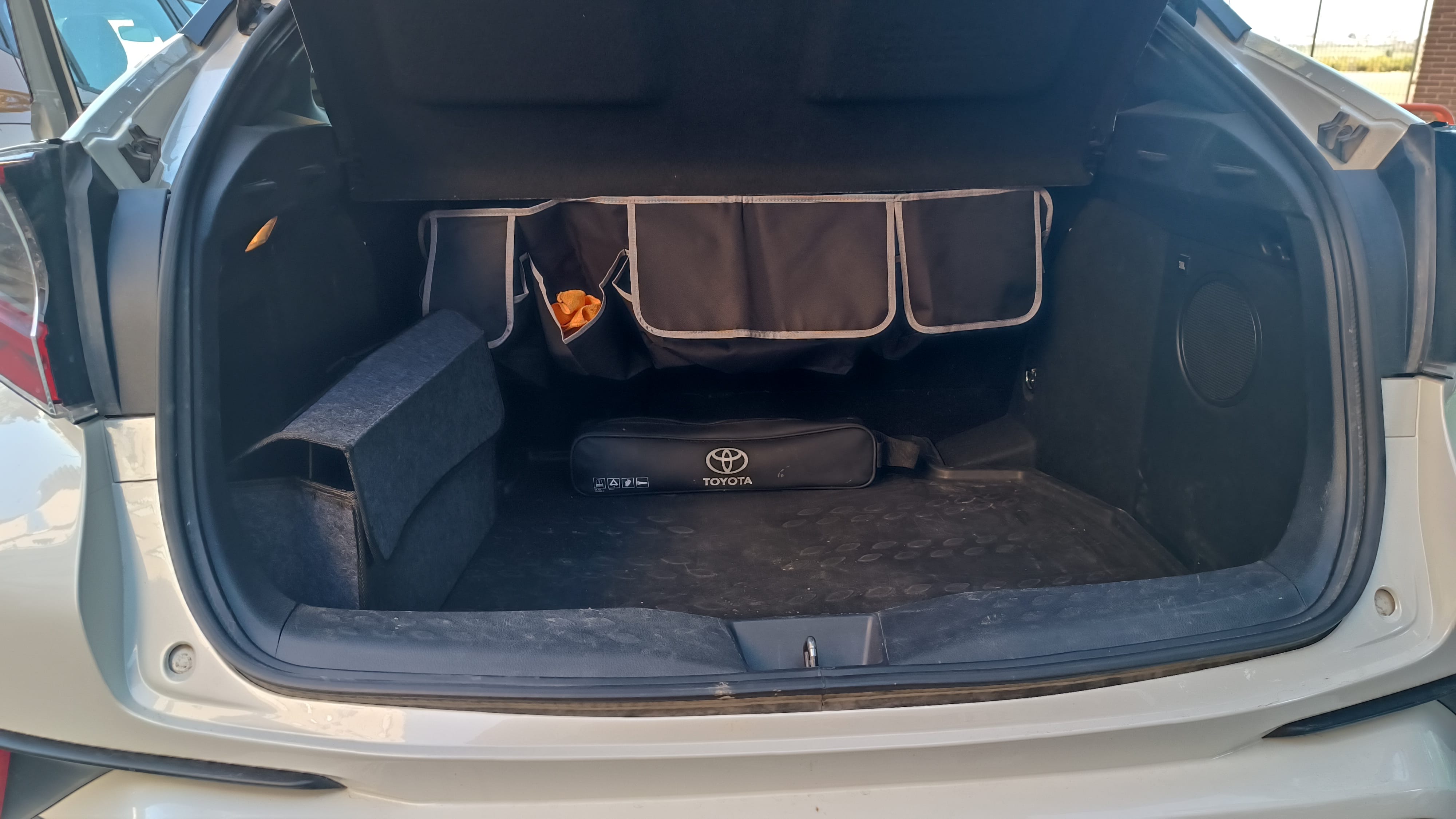 Toyota C-HR con Audio Bluetooth