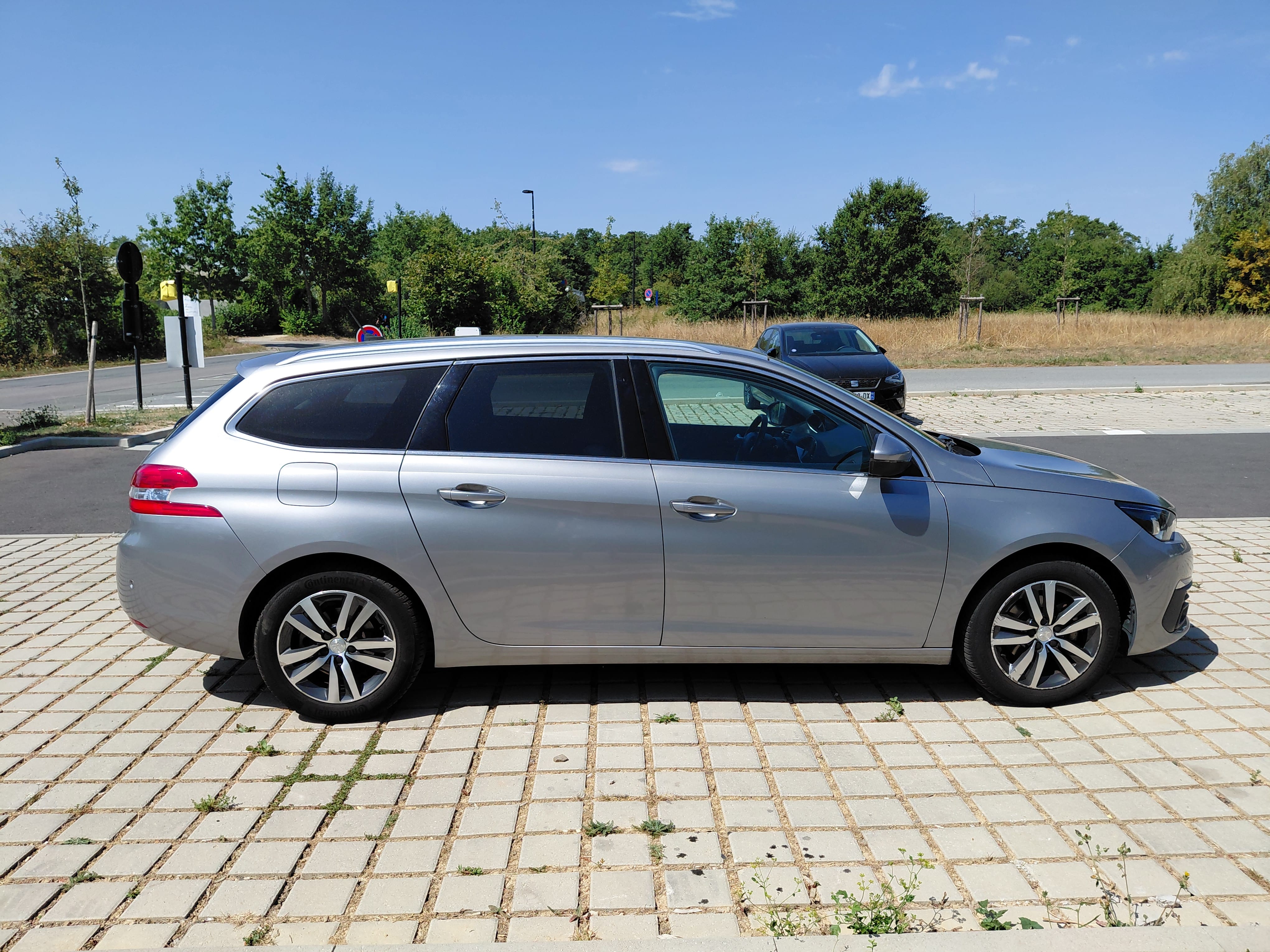 Peugeot 308 SW avec Climatisation